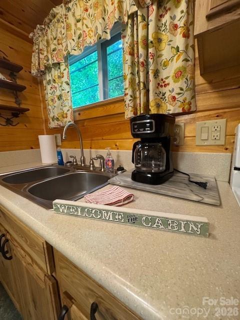 56 Chateau Lane — Maggie Valley