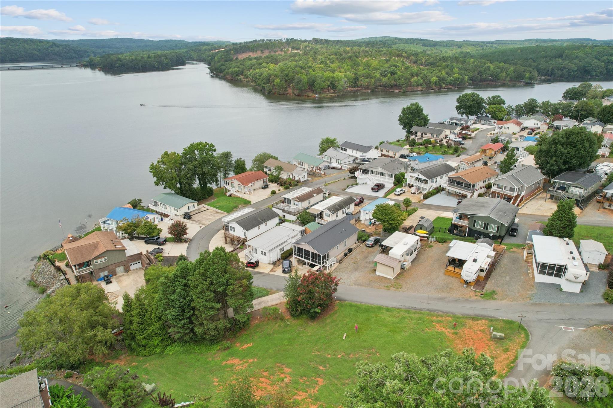 113 Dare Lane — New London