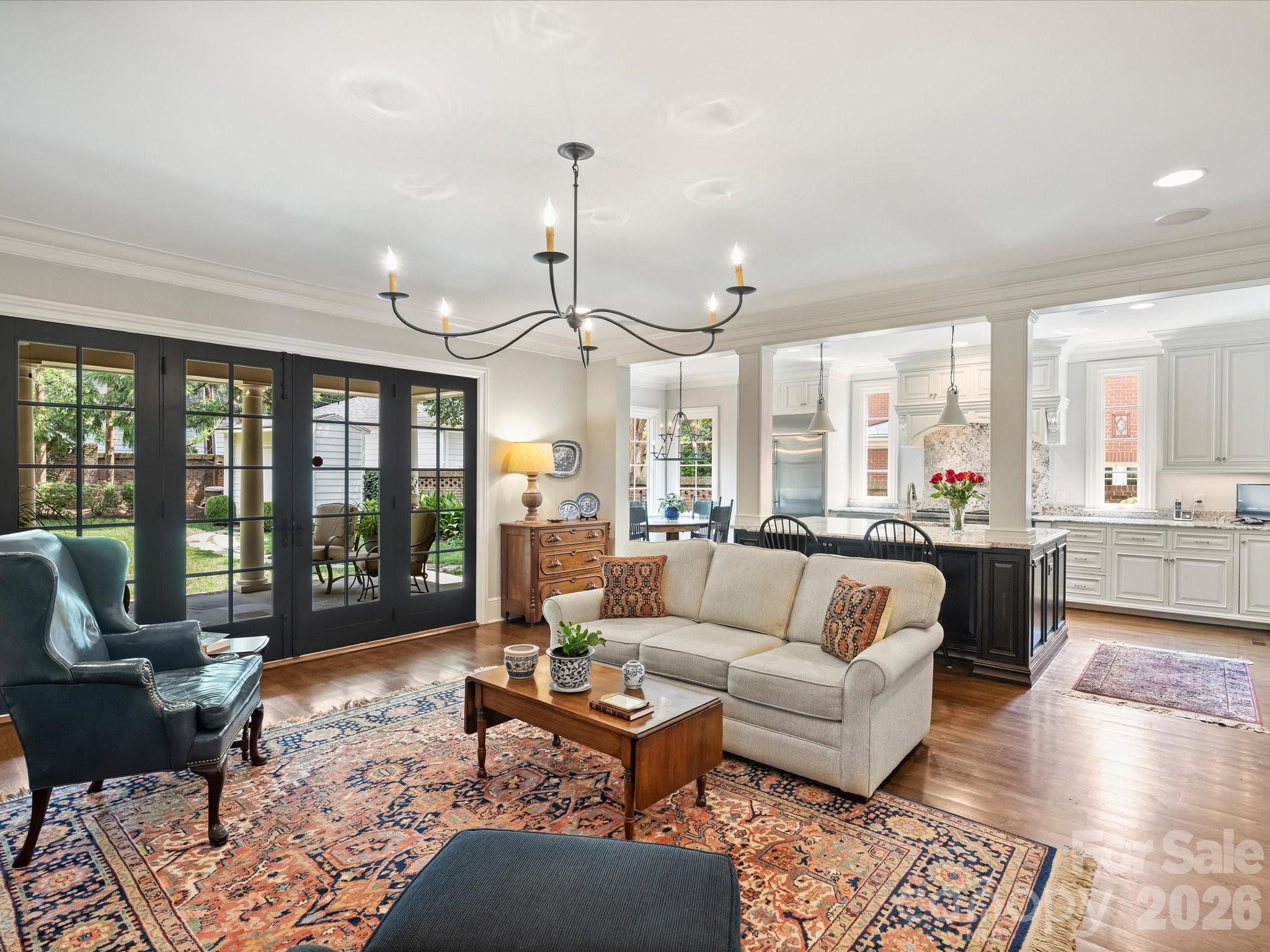 309 Hempstead Place — Charlotte