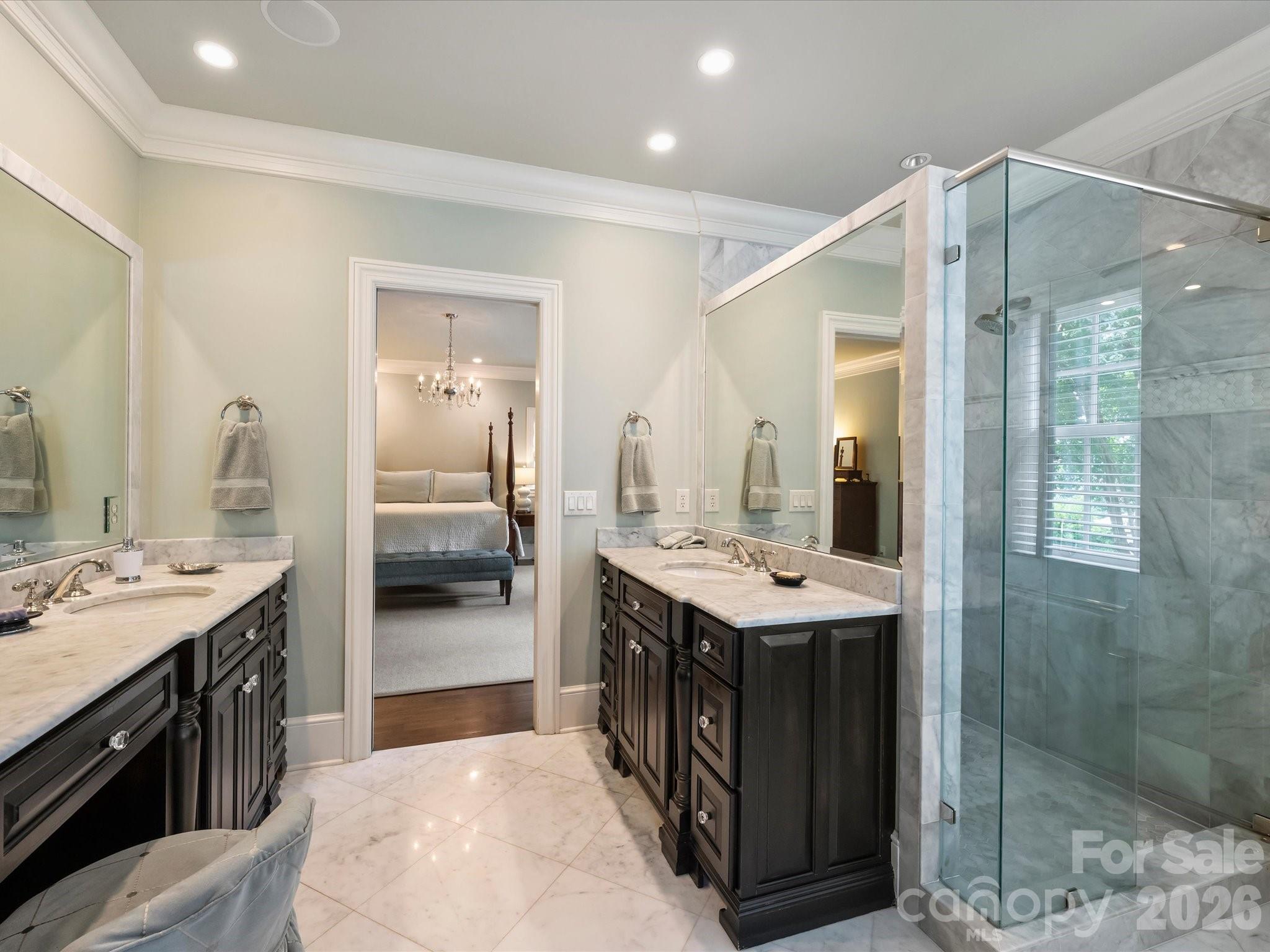 309 Hempstead Place — Charlotte