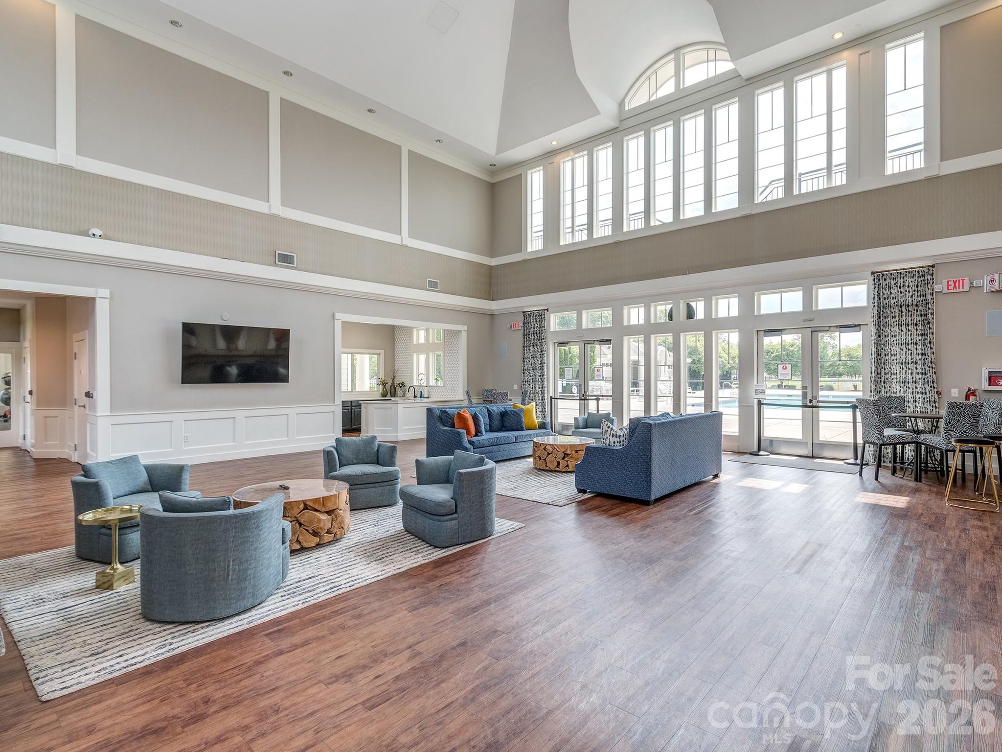 4308 Park South Station Boulevard — Charlotte