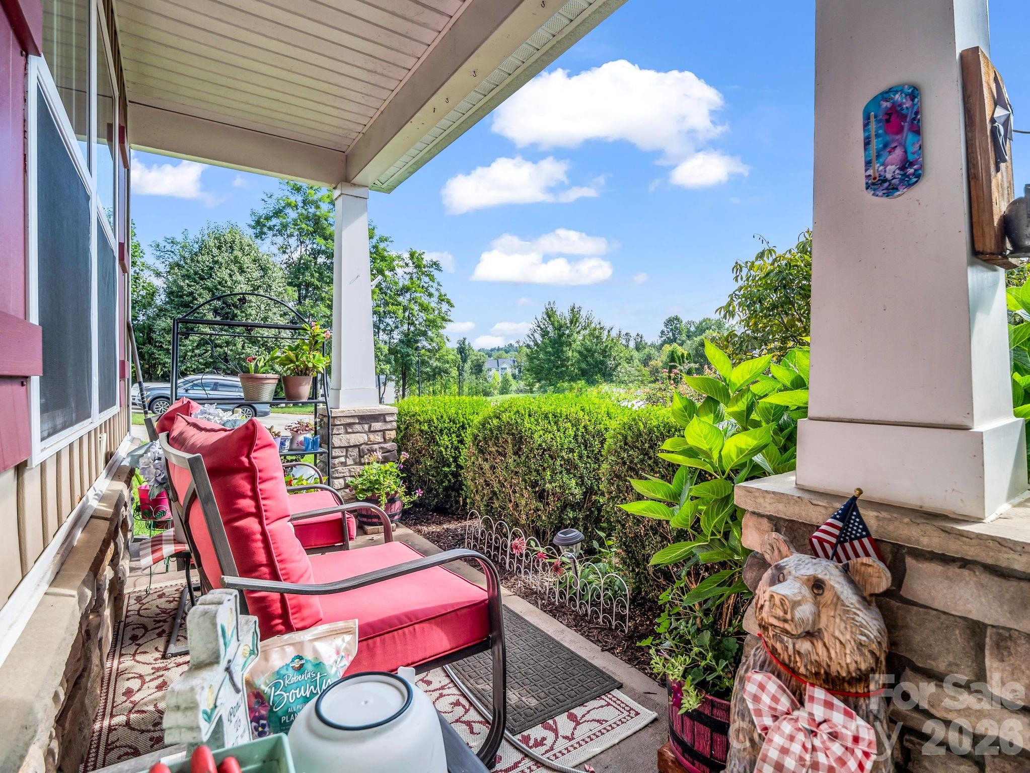 93 Foxtail Court — Hendersonville