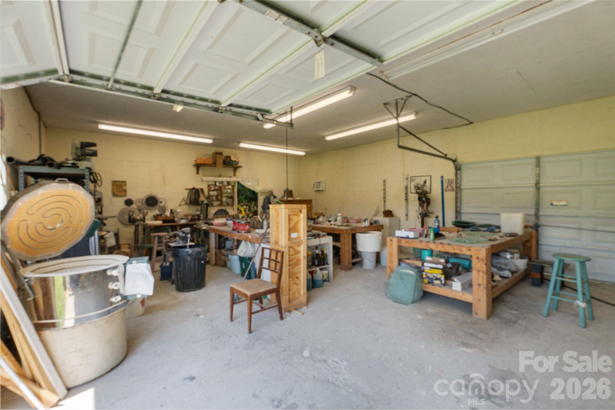 172 Baxter Way — Forest City