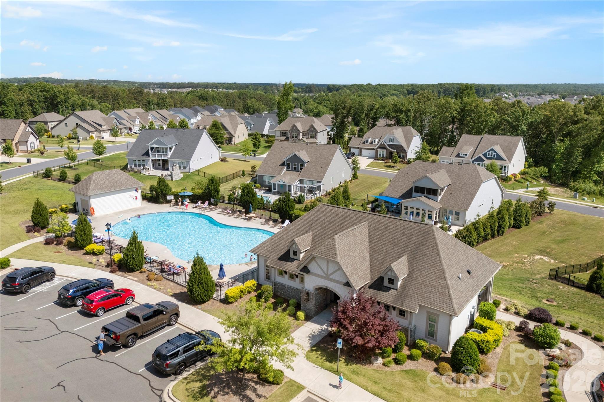 5529 Braddock Mill Way — Lancaster
