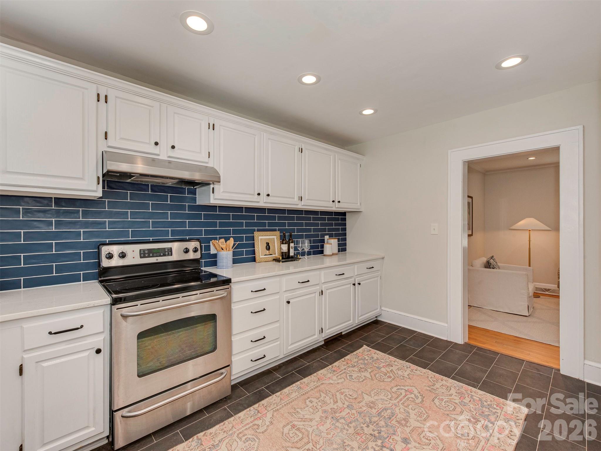 1323 Goodwin Avenue — Charlotte