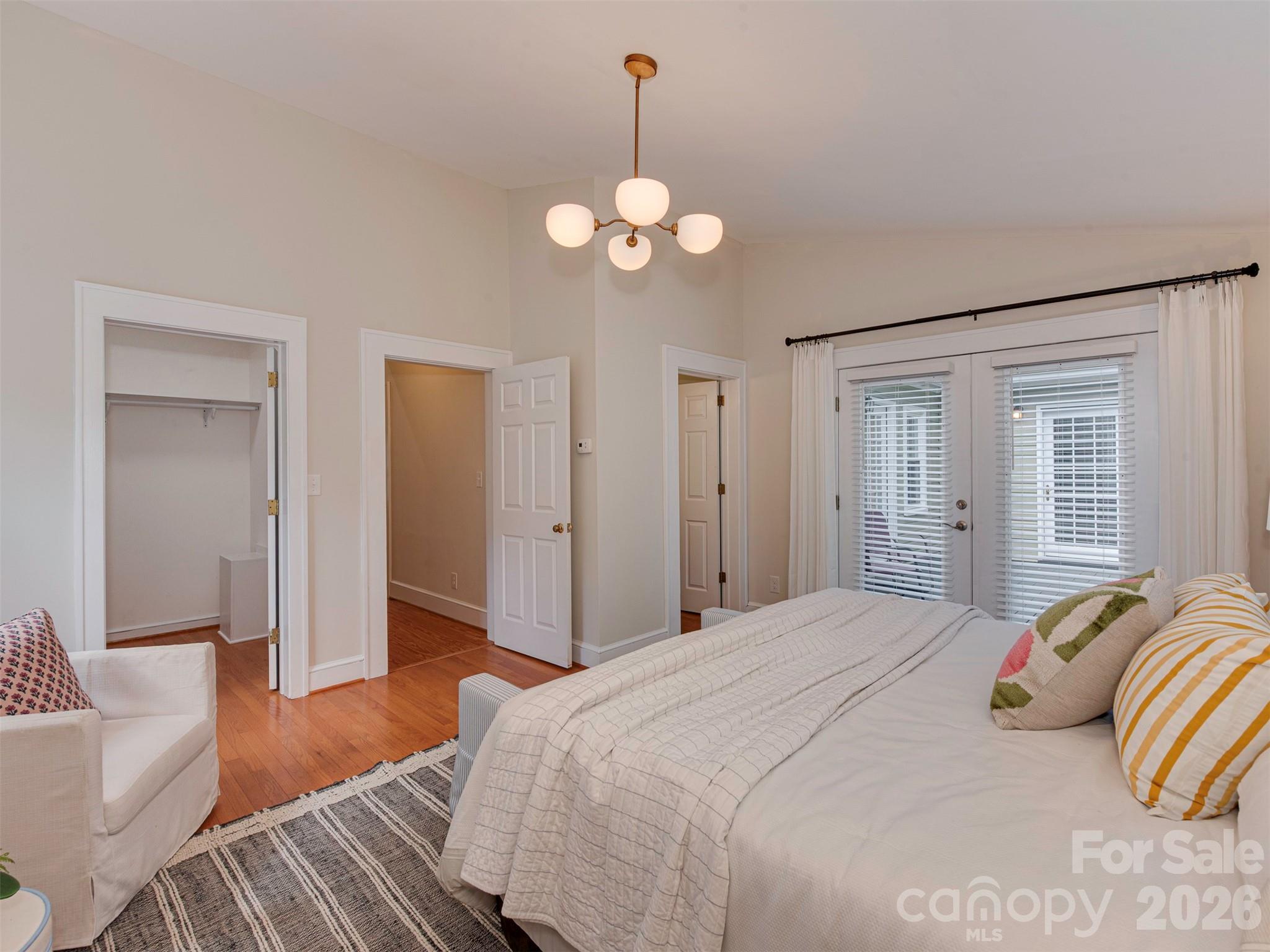 1323 Goodwin Avenue — Charlotte