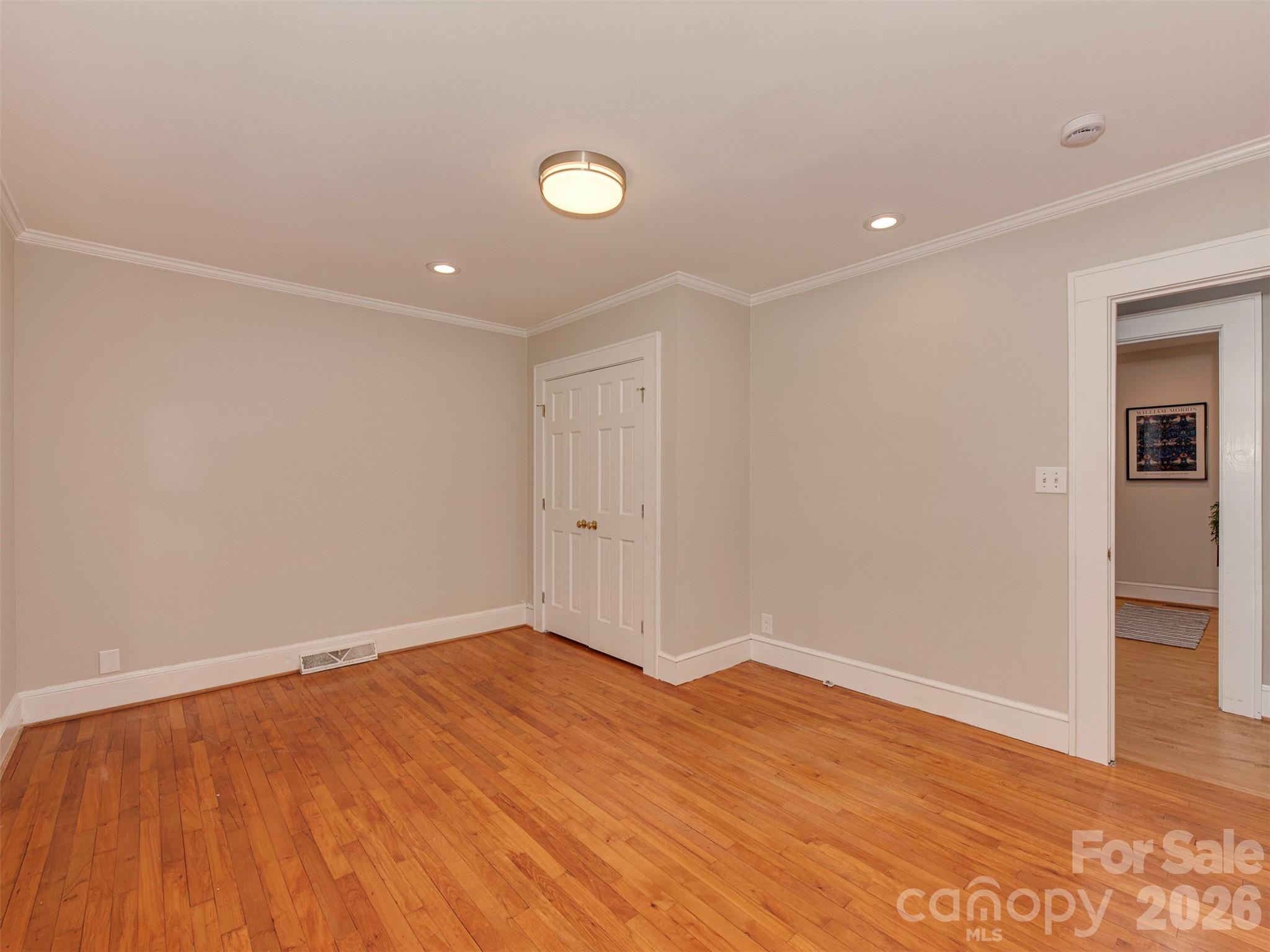 1323 Goodwin Avenue — Charlotte