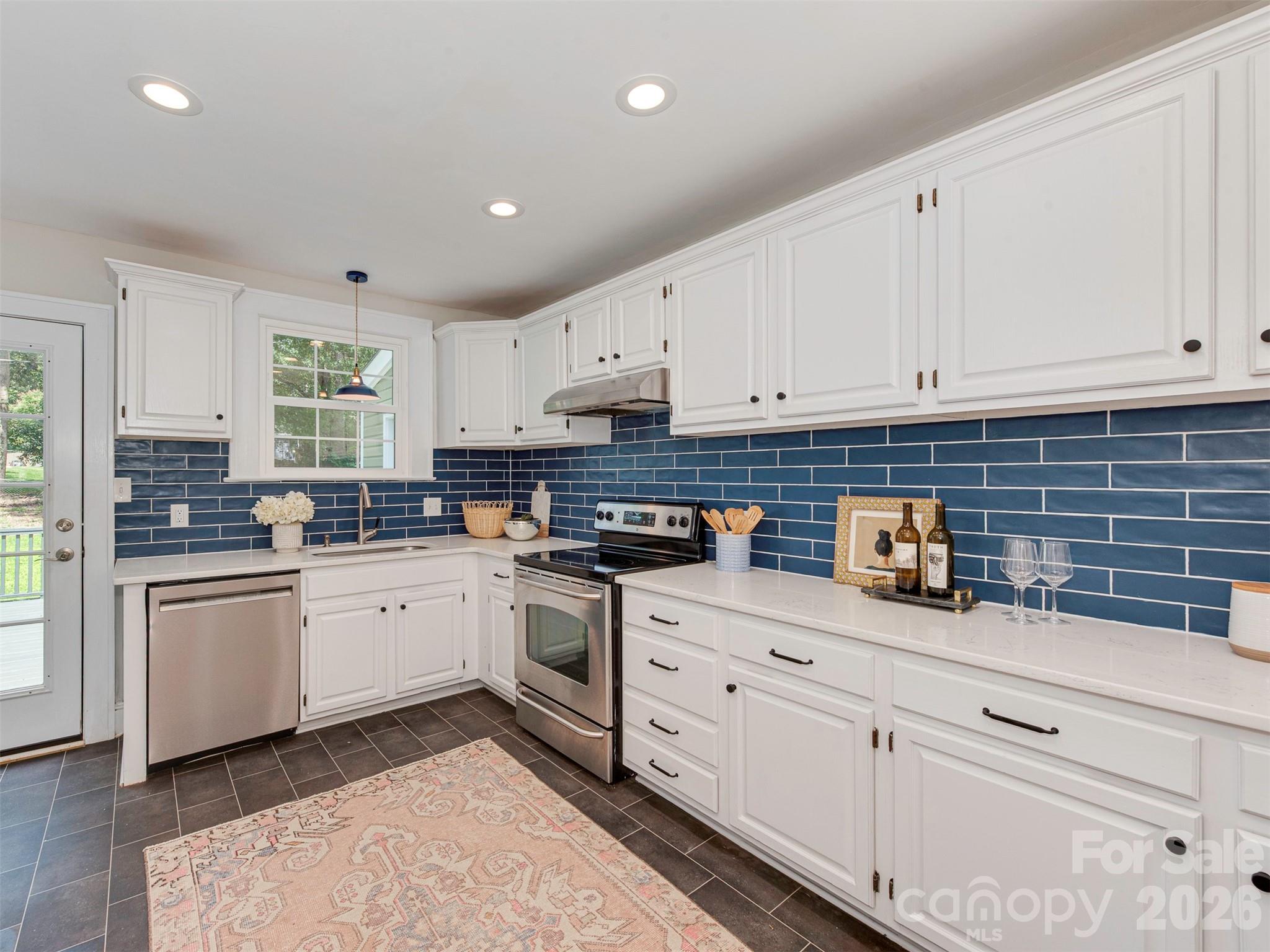 1323 Goodwin Avenue — Charlotte
