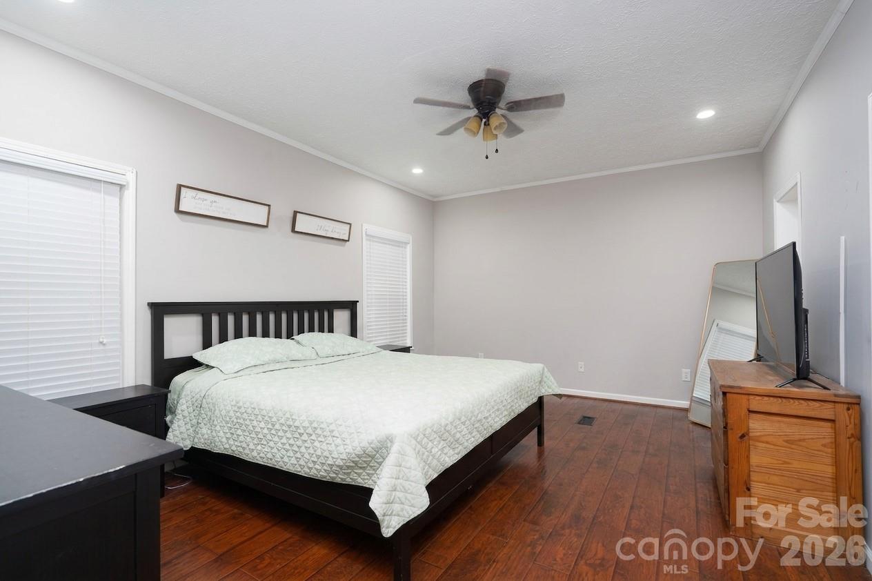 13891 Connor Road — Gold Hill