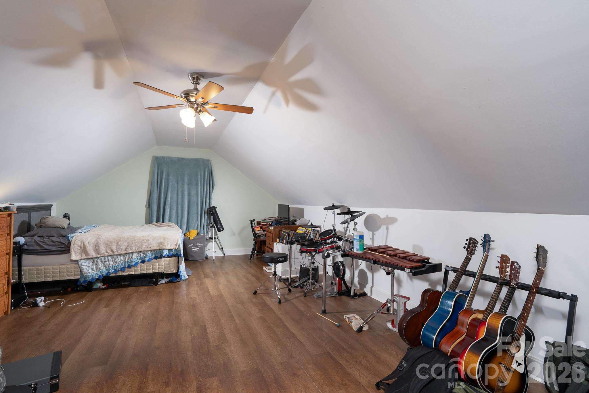 13891 Connor Road — Gold Hill