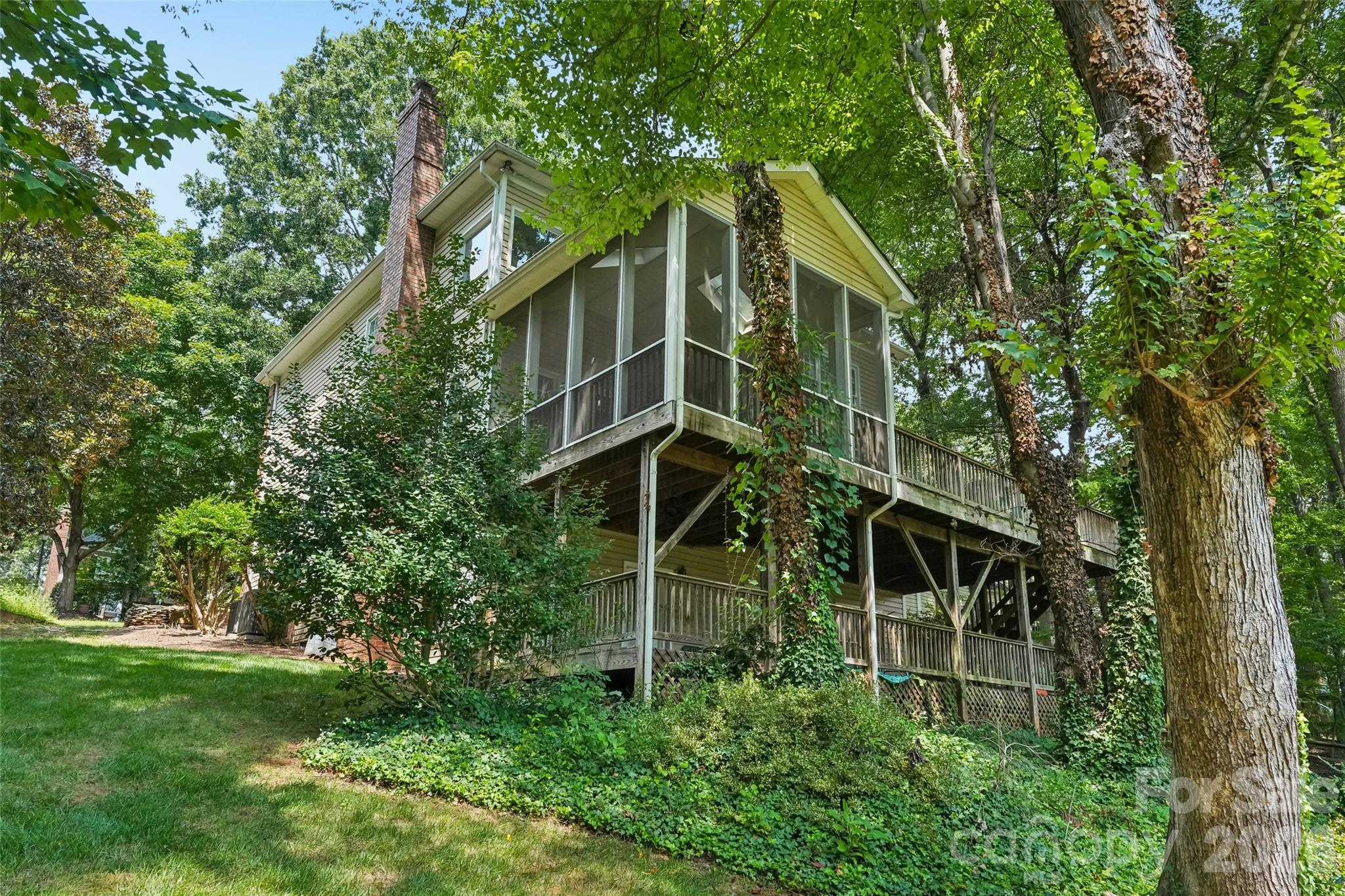8808 Blooming Arbor Street — Huntersville