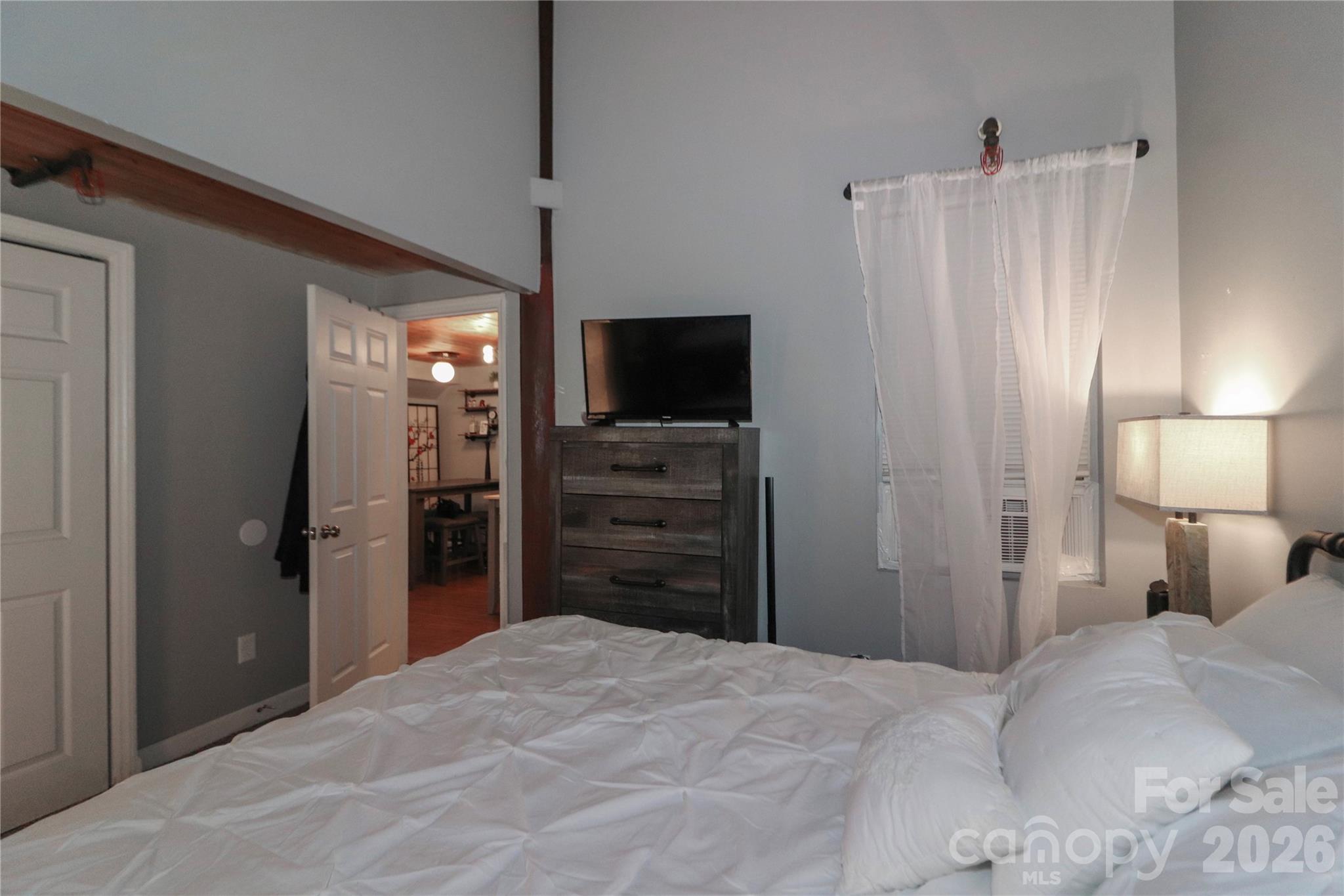 201 S Hoskins Road #315 — Charlotte