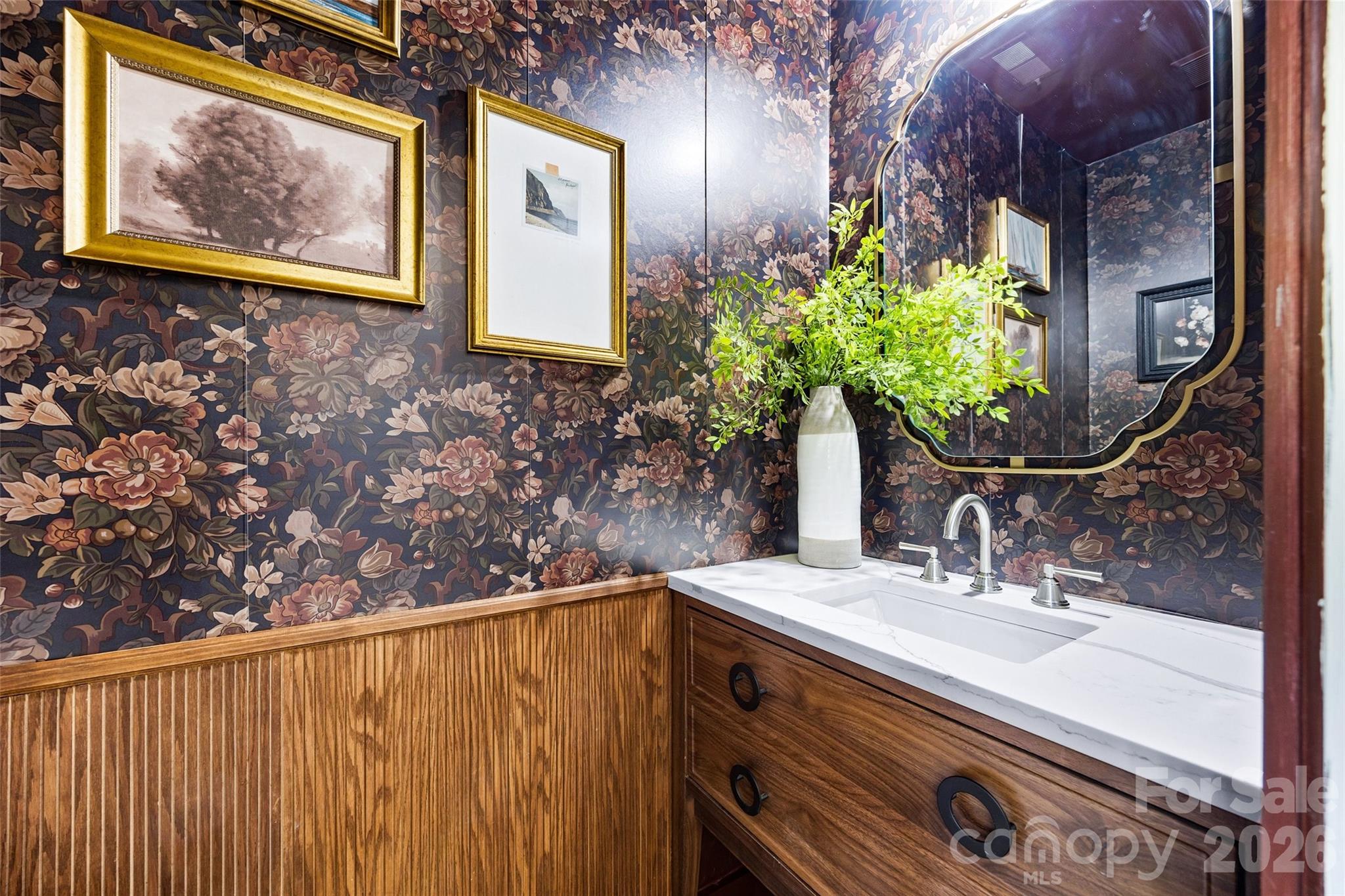 635 Trail Ridge Road — Matthews