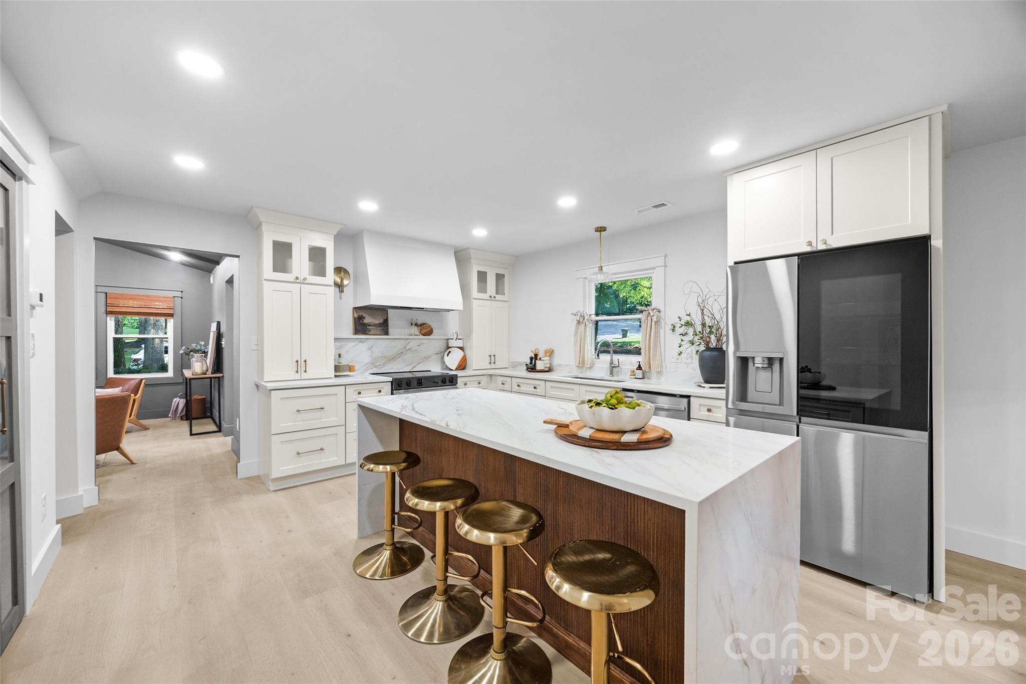 635 Trail Ridge Road — Matthews