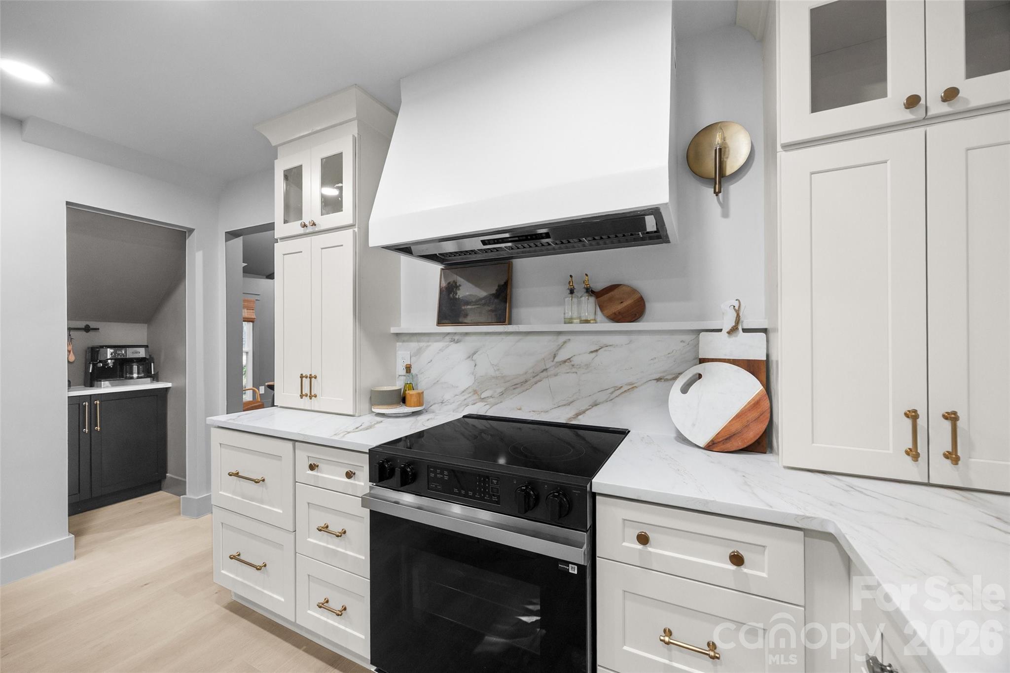 635 Trail Ridge Road — Matthews