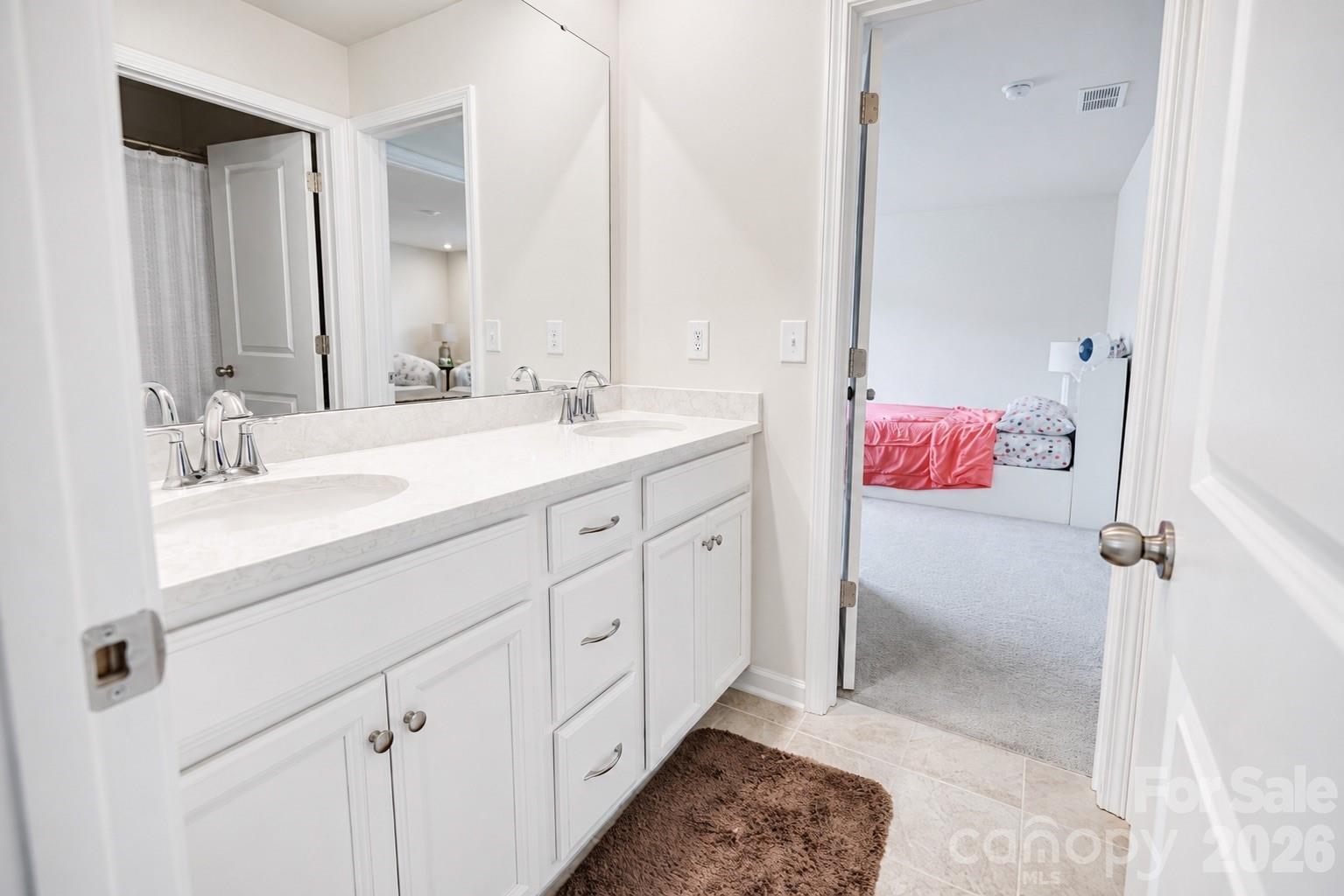 355 Kennerly Center Drive — Mooresville