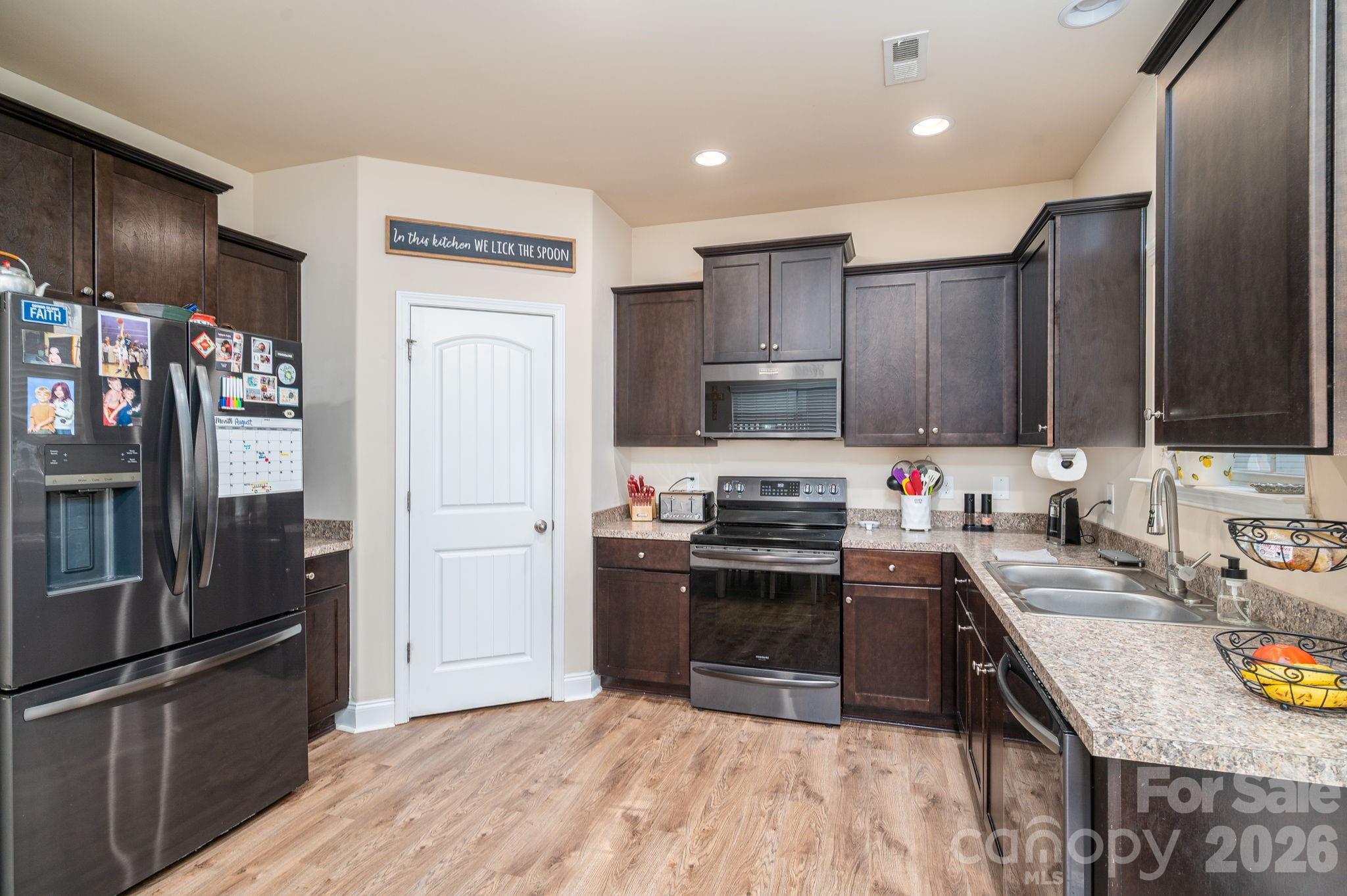 5216 Newport Landing Way — Gastonia