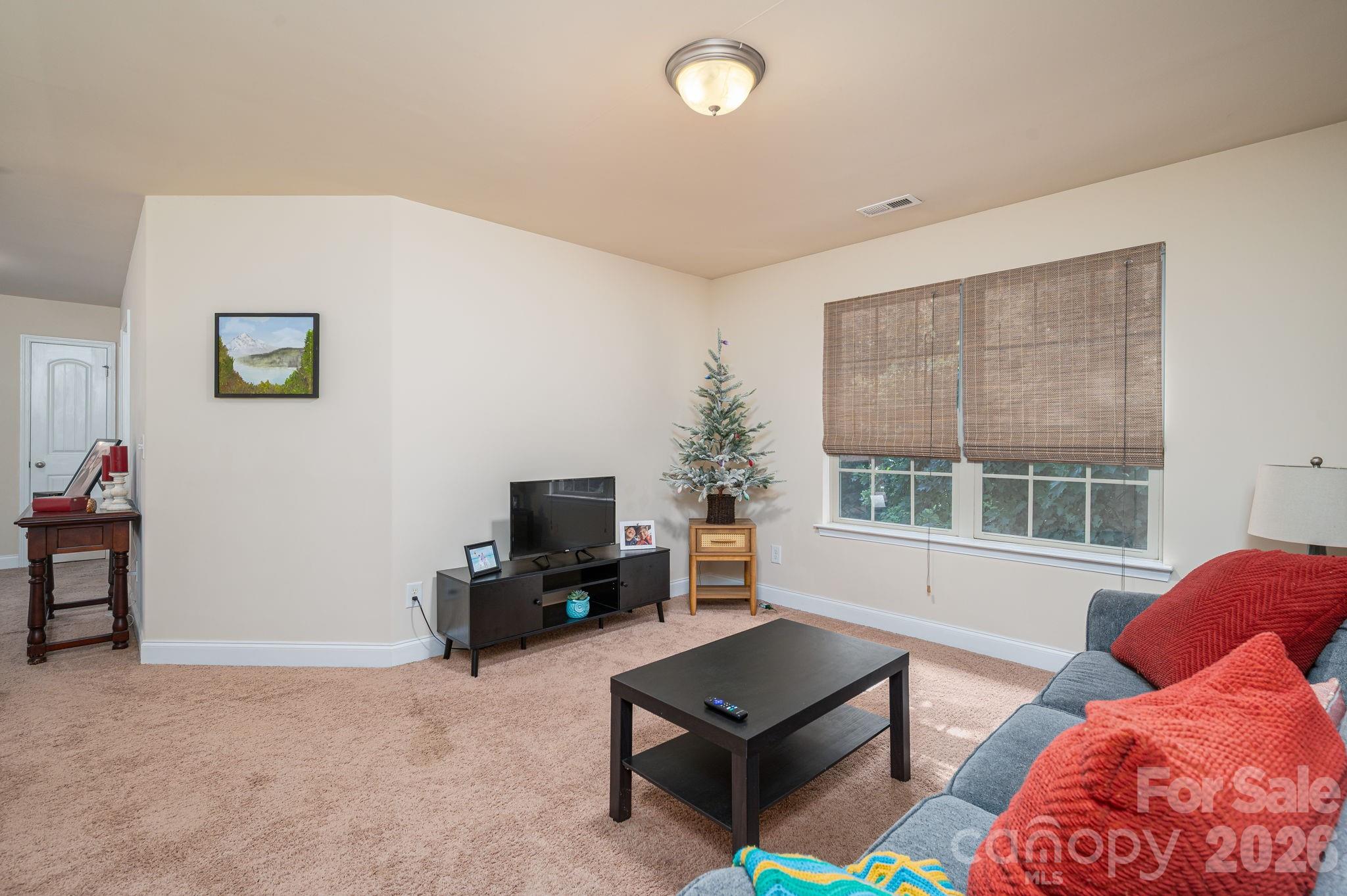 5216 Newport Landing Way — Gastonia