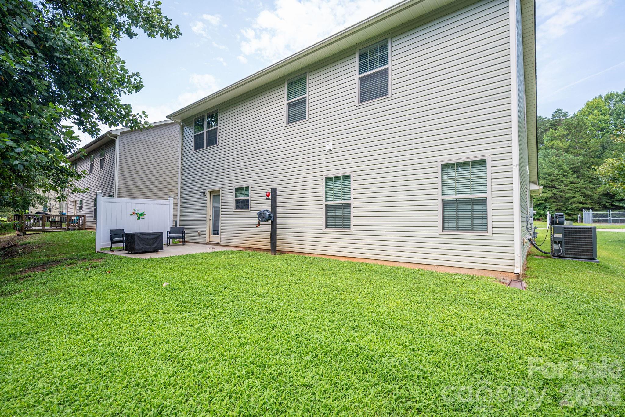 5216 Newport Landing Way — Gastonia