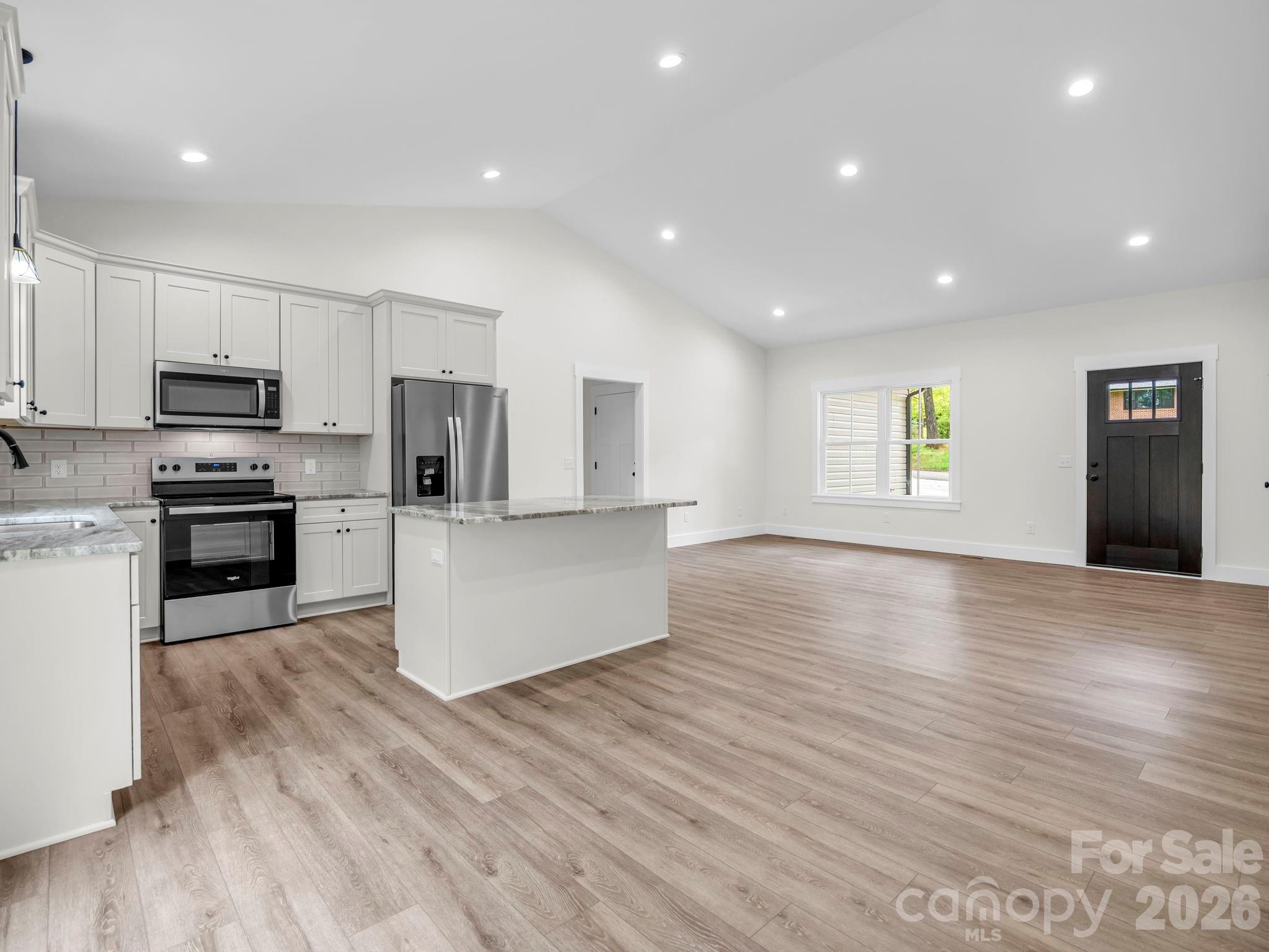 190 Forest Hill Drive — Forest City