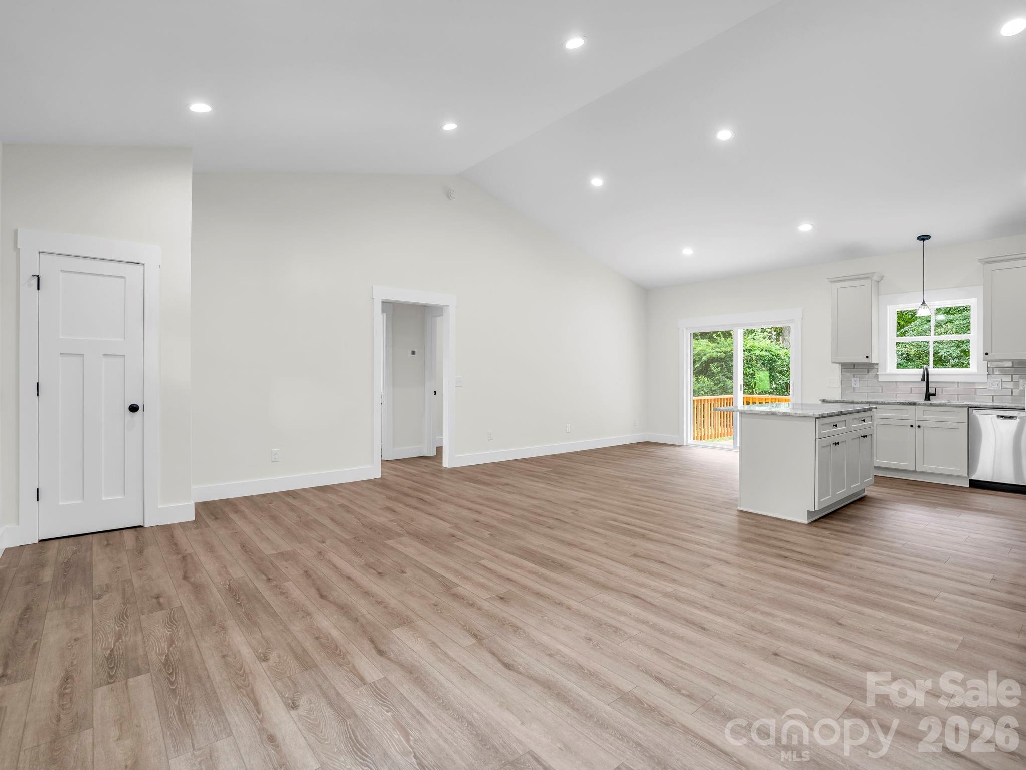 190 Forest Hill Drive — Forest City
