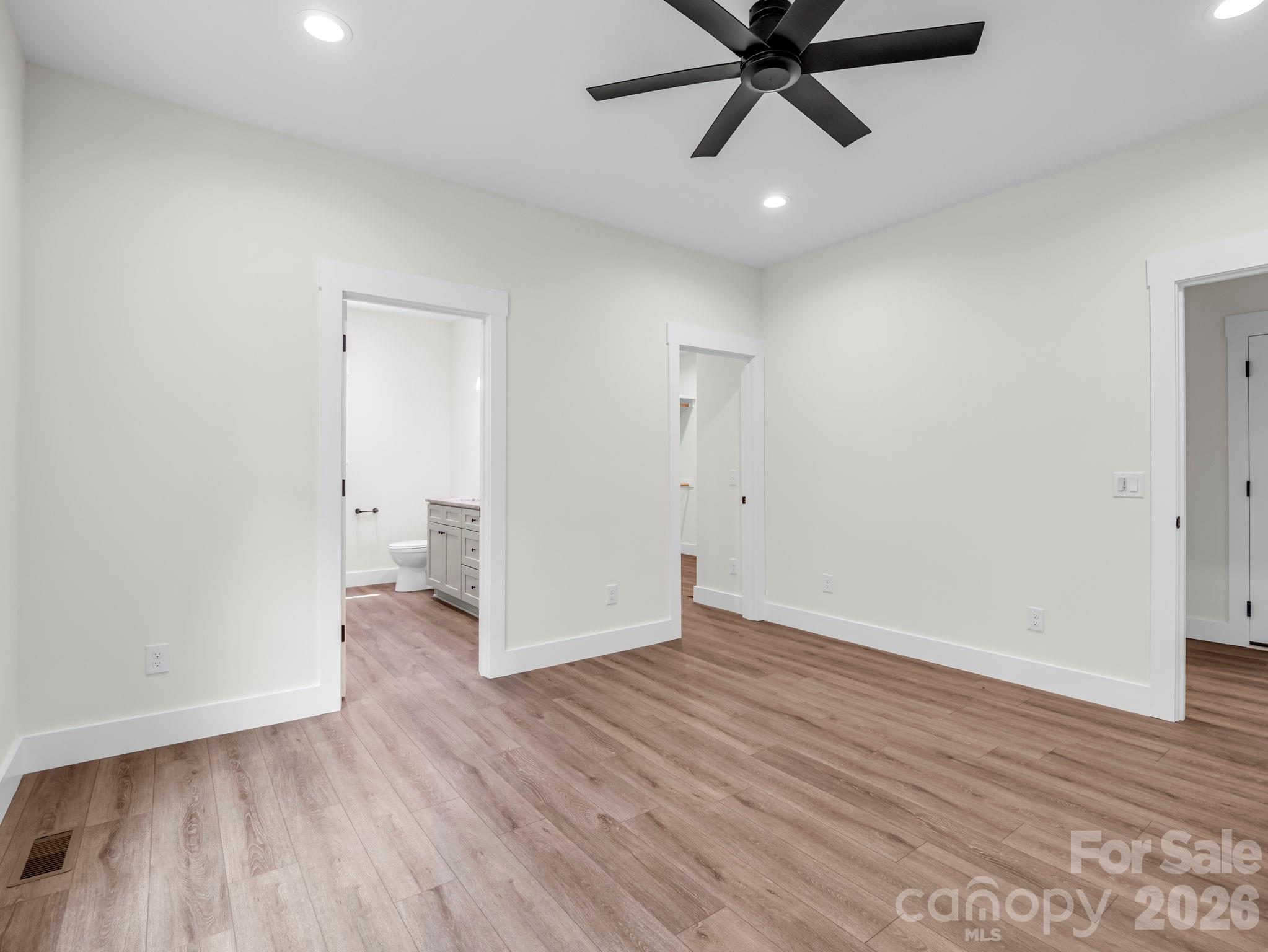 190 Forest Hill Drive — Forest City