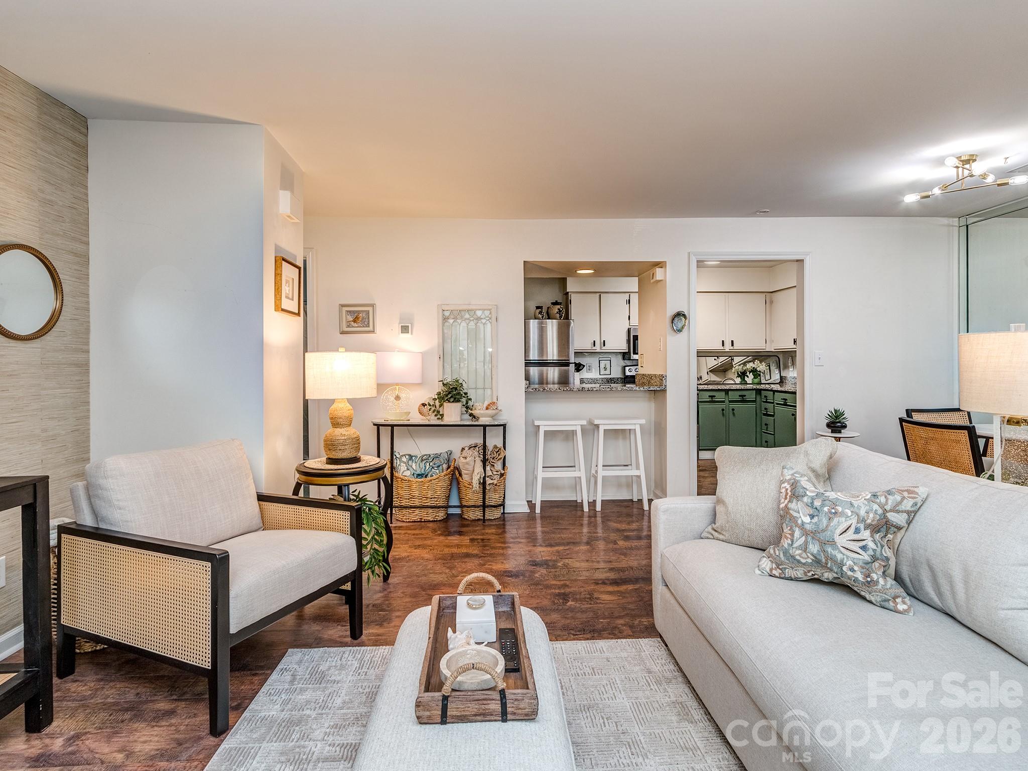 1052 Churchill Downs Court — Charlotte