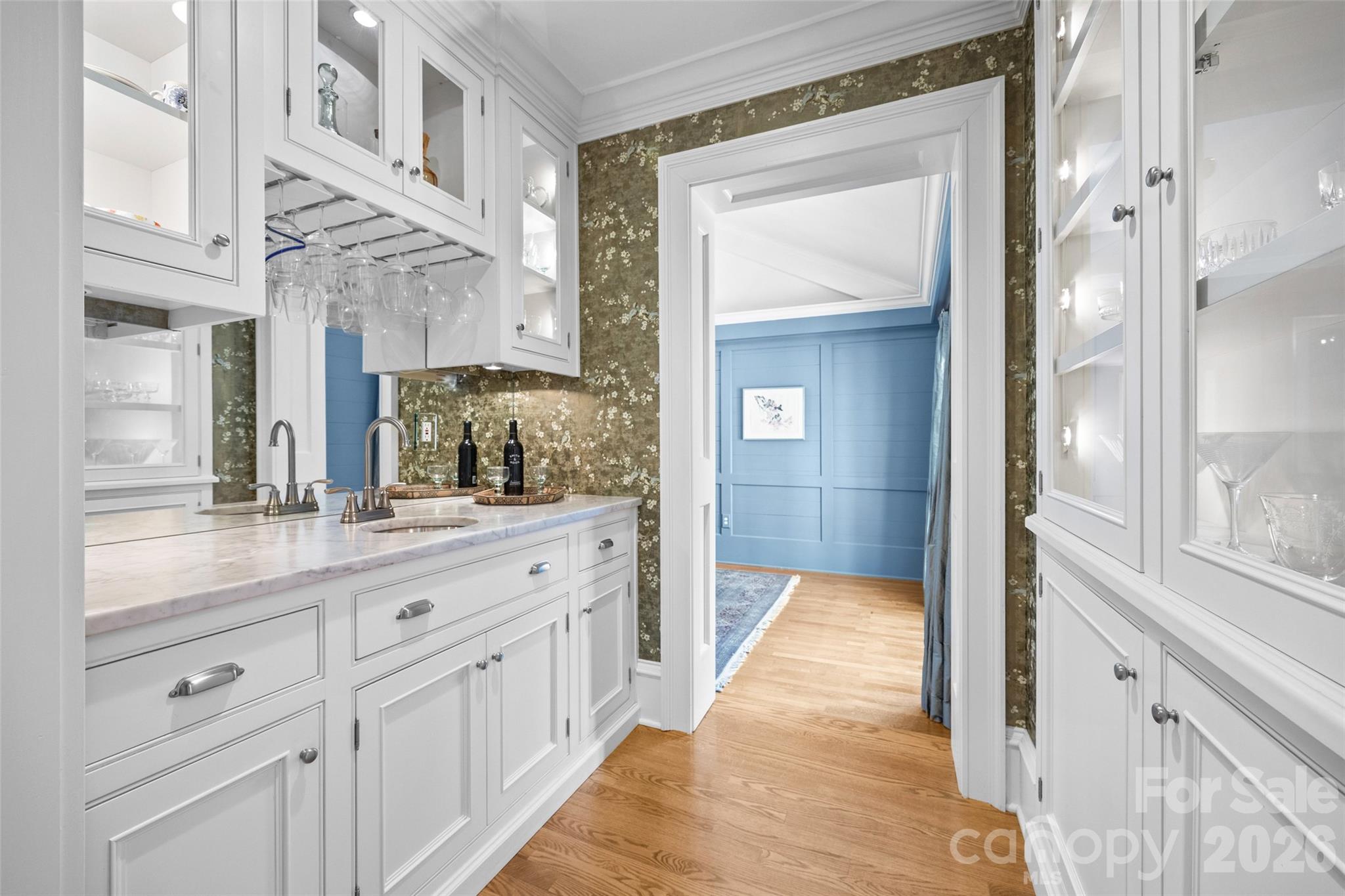 1620 Biltmore Drive — Charlotte