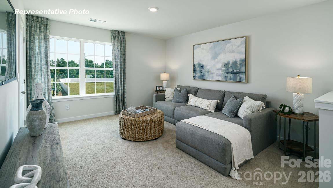 908 Streamwood Avenue — Newton