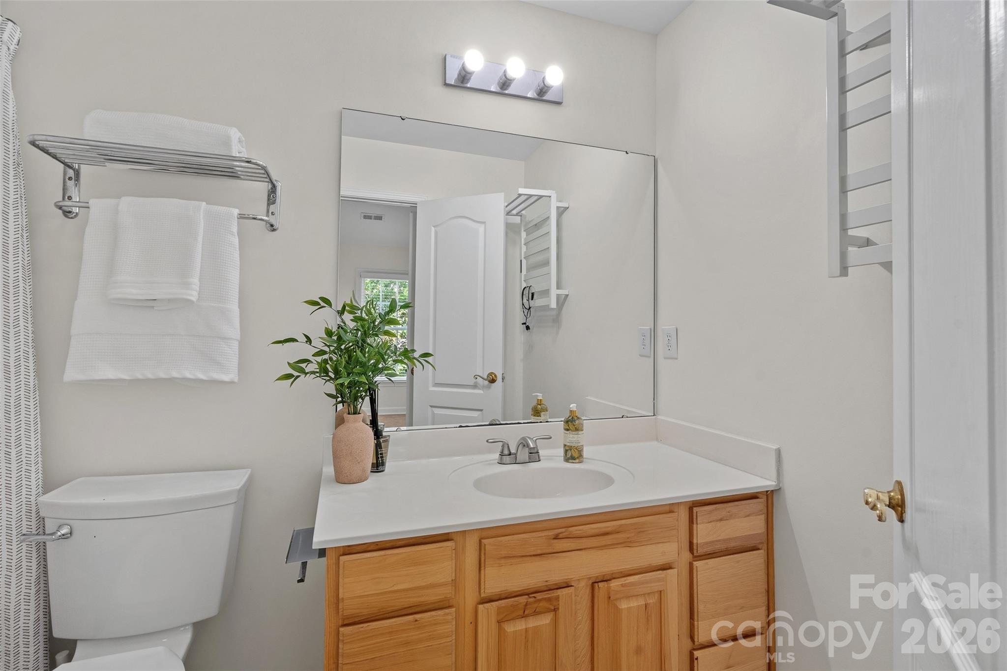 14015 Garden District Row — Huntersville