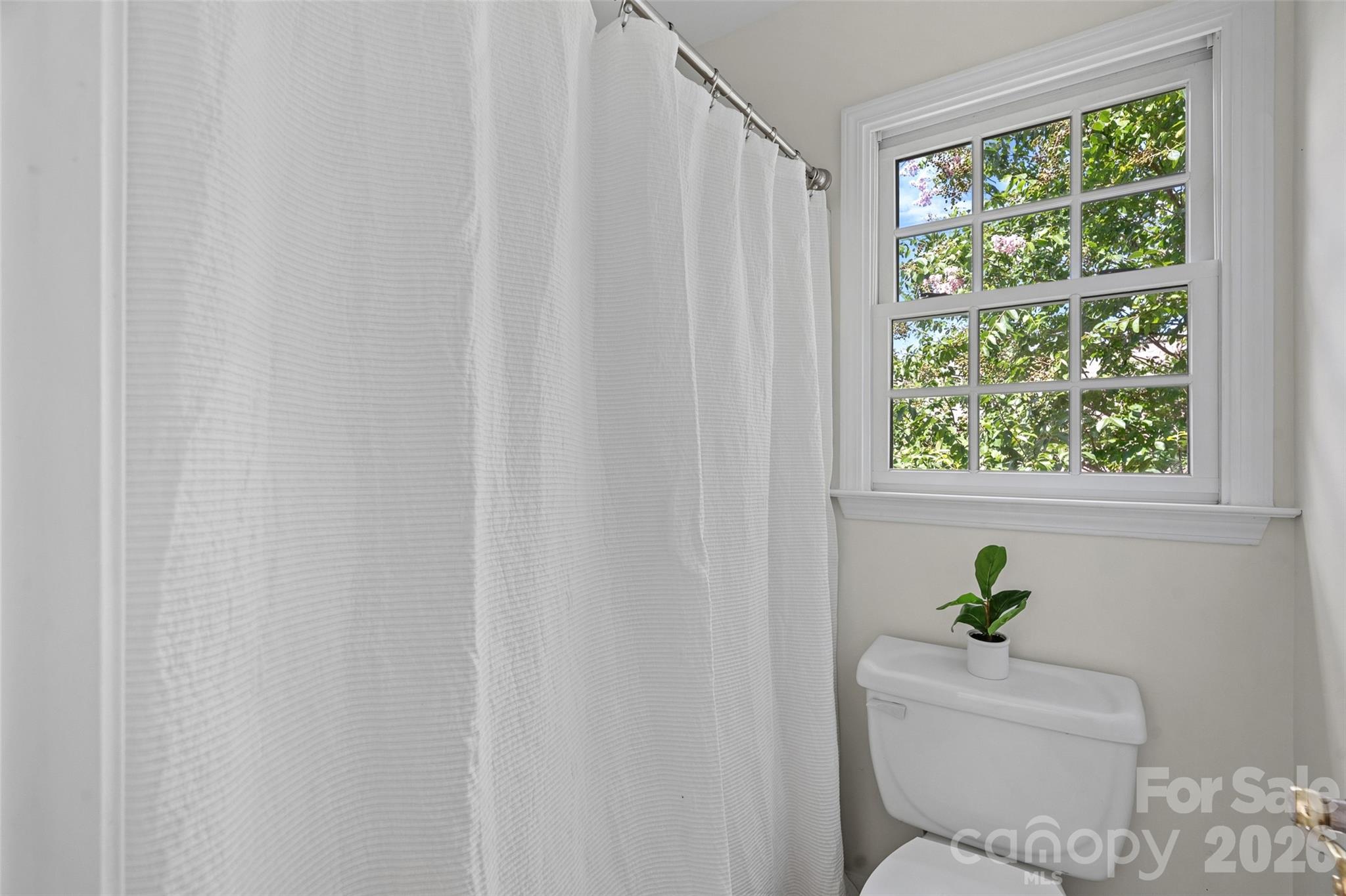 14015 Garden District Row — Huntersville