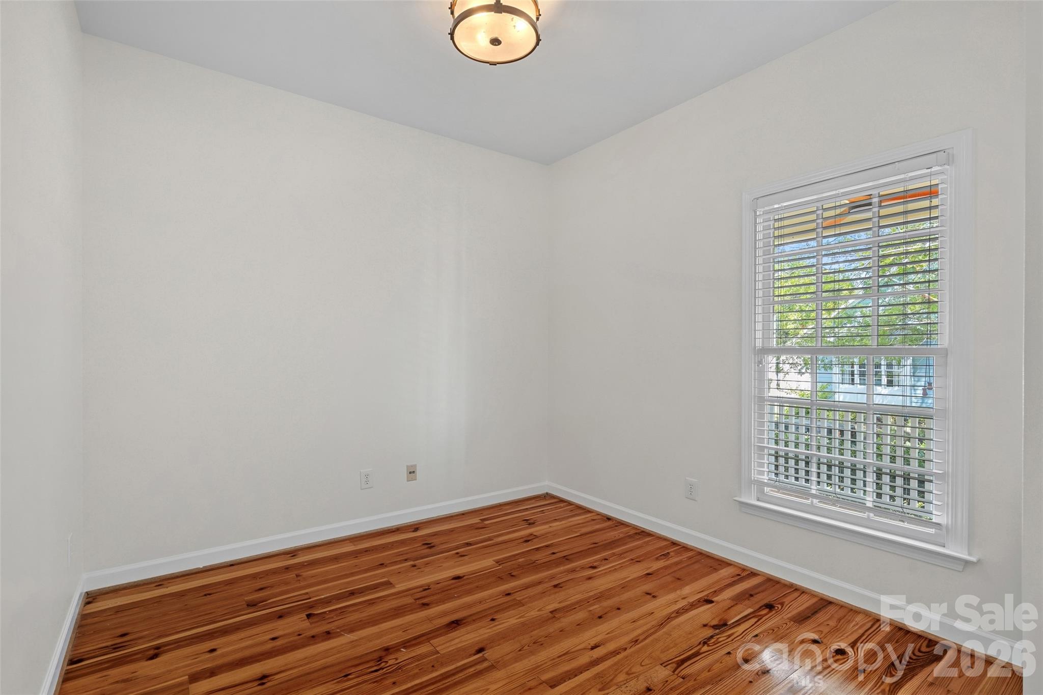 14015 Garden District Row — Huntersville