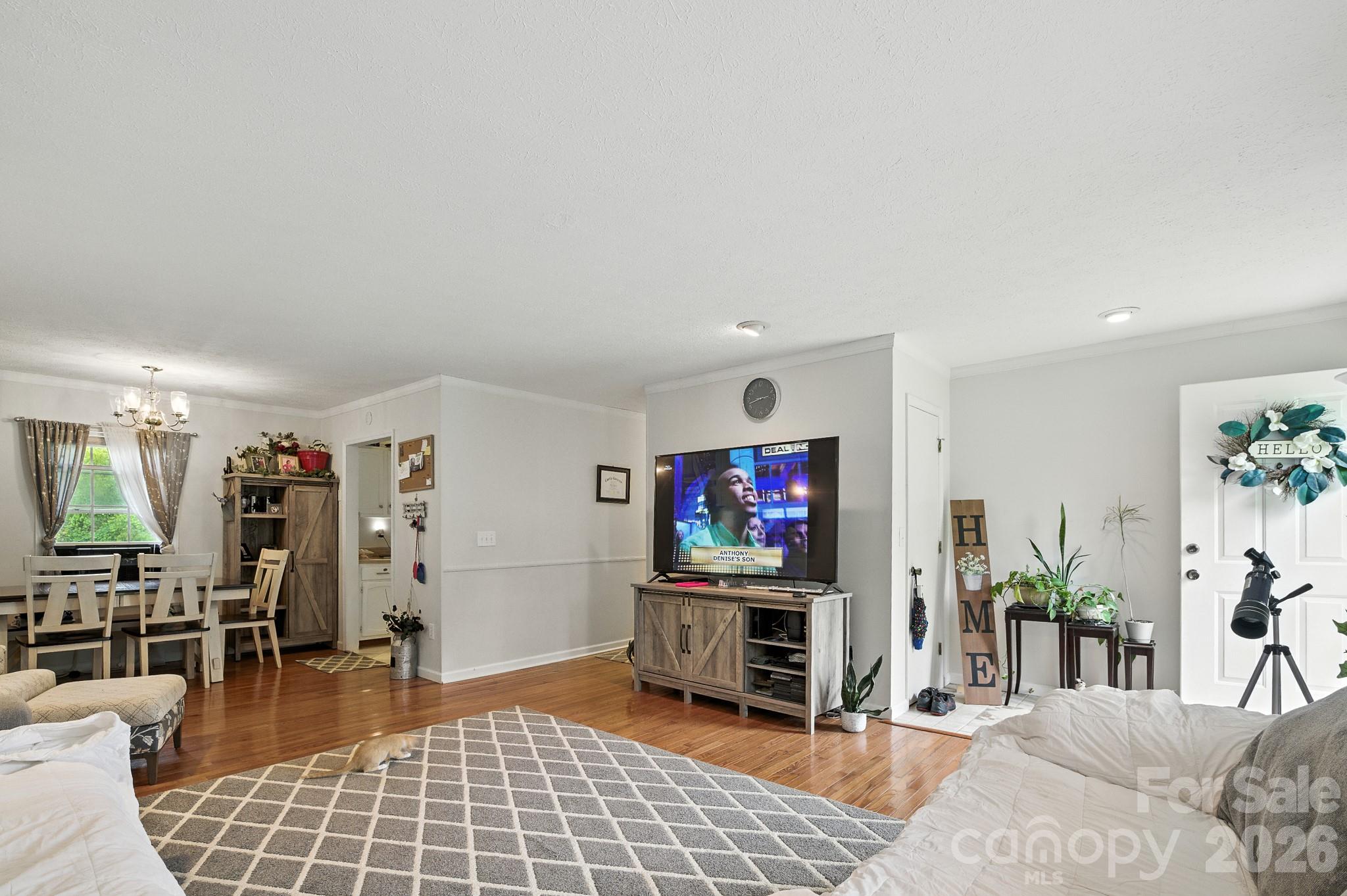 409 Cottrell Hill Road — Lenoir