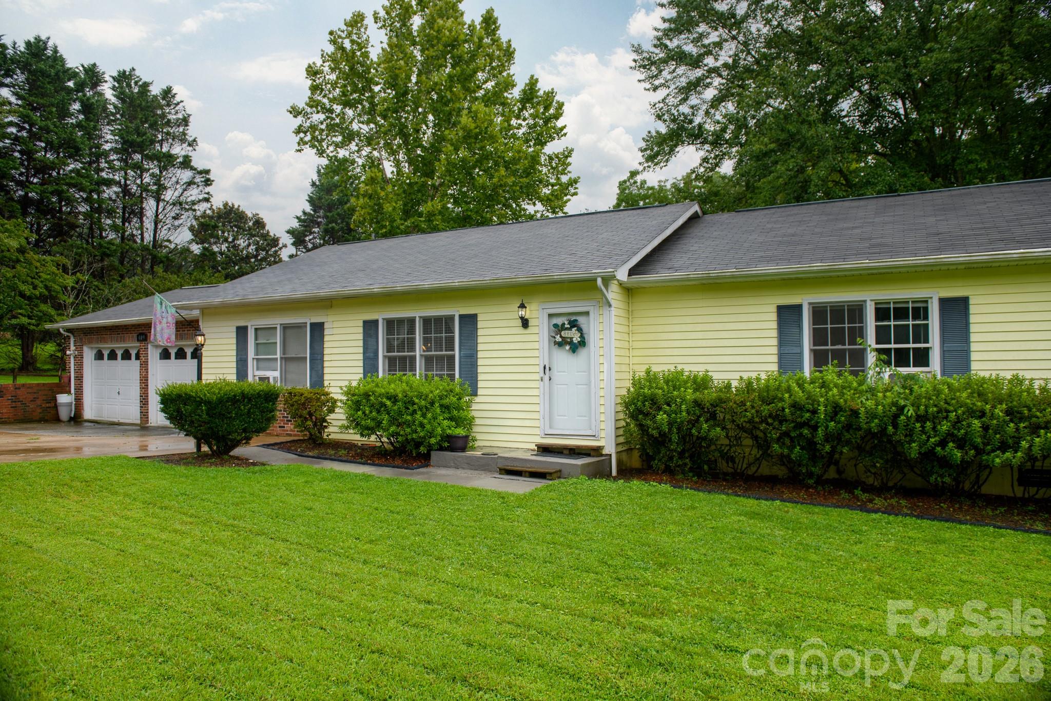 409 Cottrell Hill Road — Lenoir