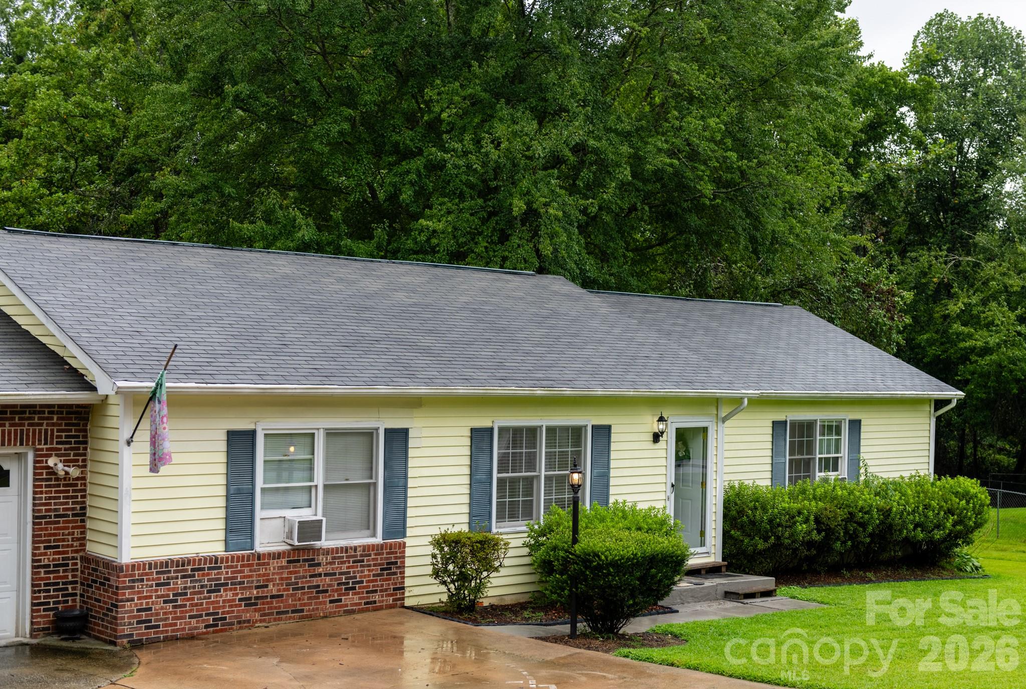 409 Cottrell Hill Road — Lenoir