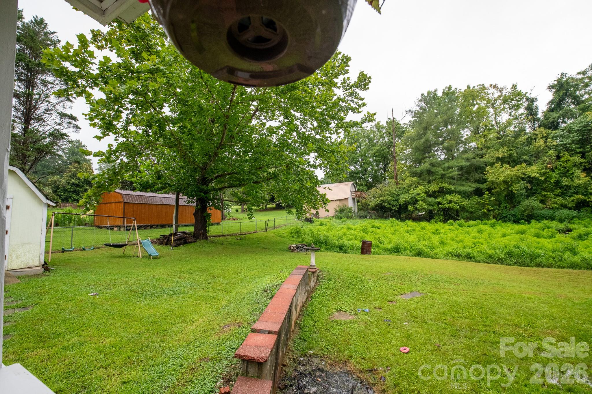 409 Cottrell Hill Road — Lenoir