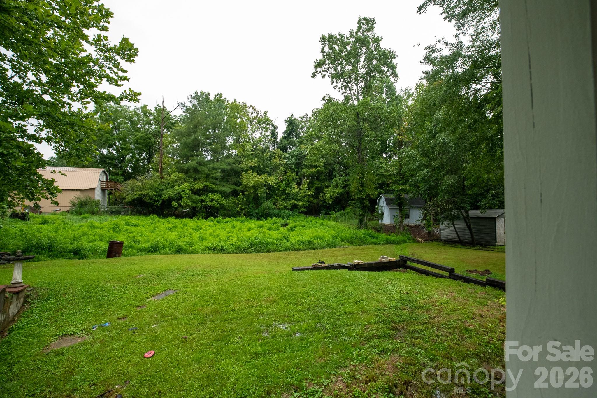 409 Cottrell Hill Road — Lenoir
