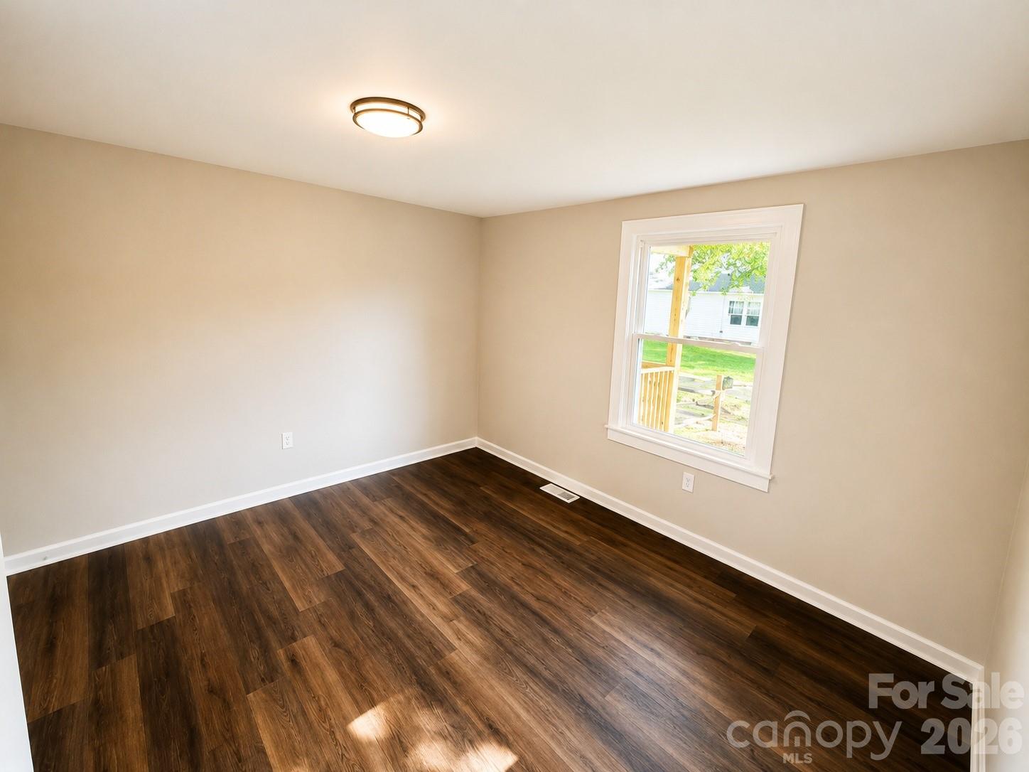 609 Dallas Street — Chester