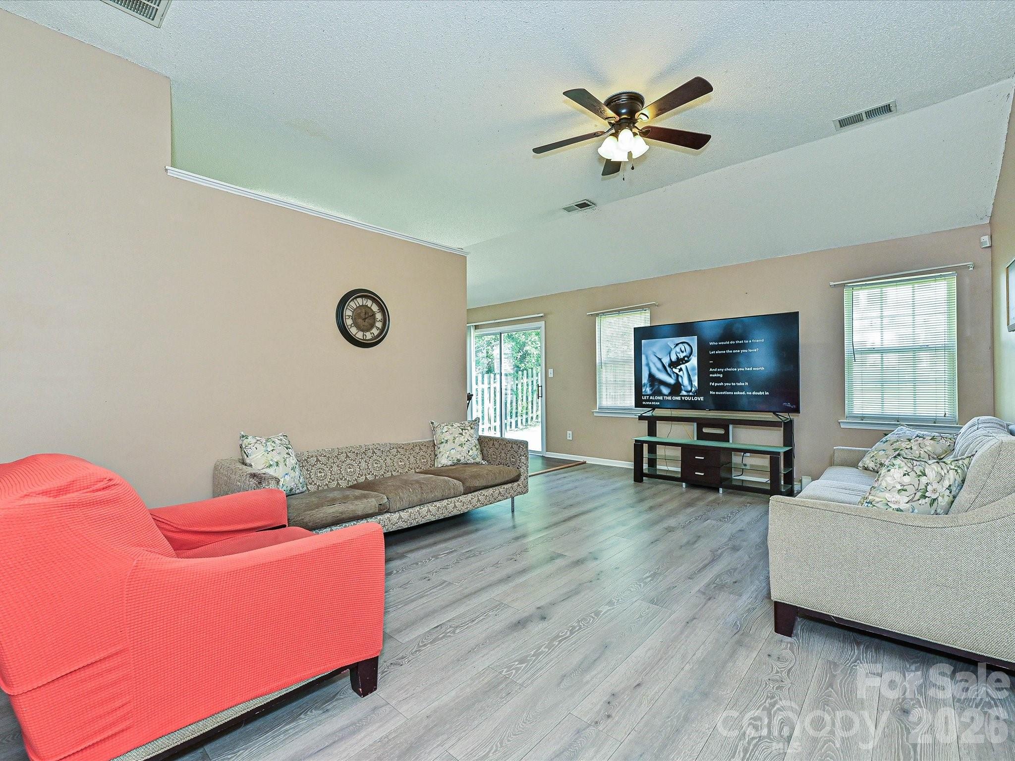 13939 Dingess Road — Charlotte