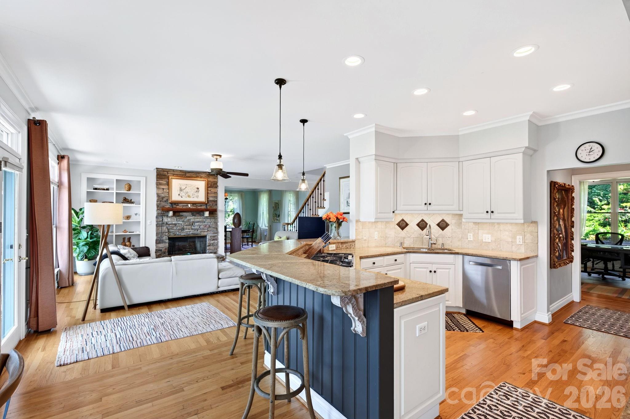 10 Blackberry Lane — Asheville