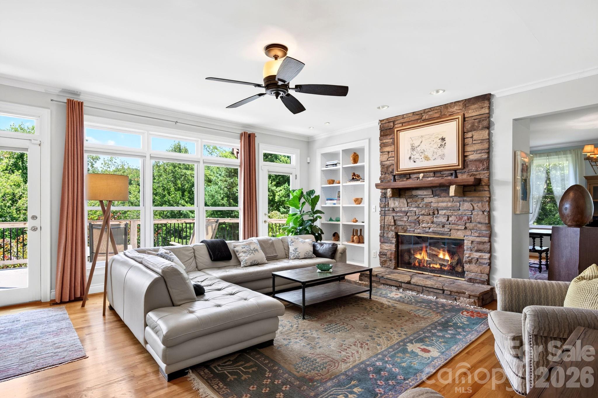 10 Blackberry Lane — Asheville
