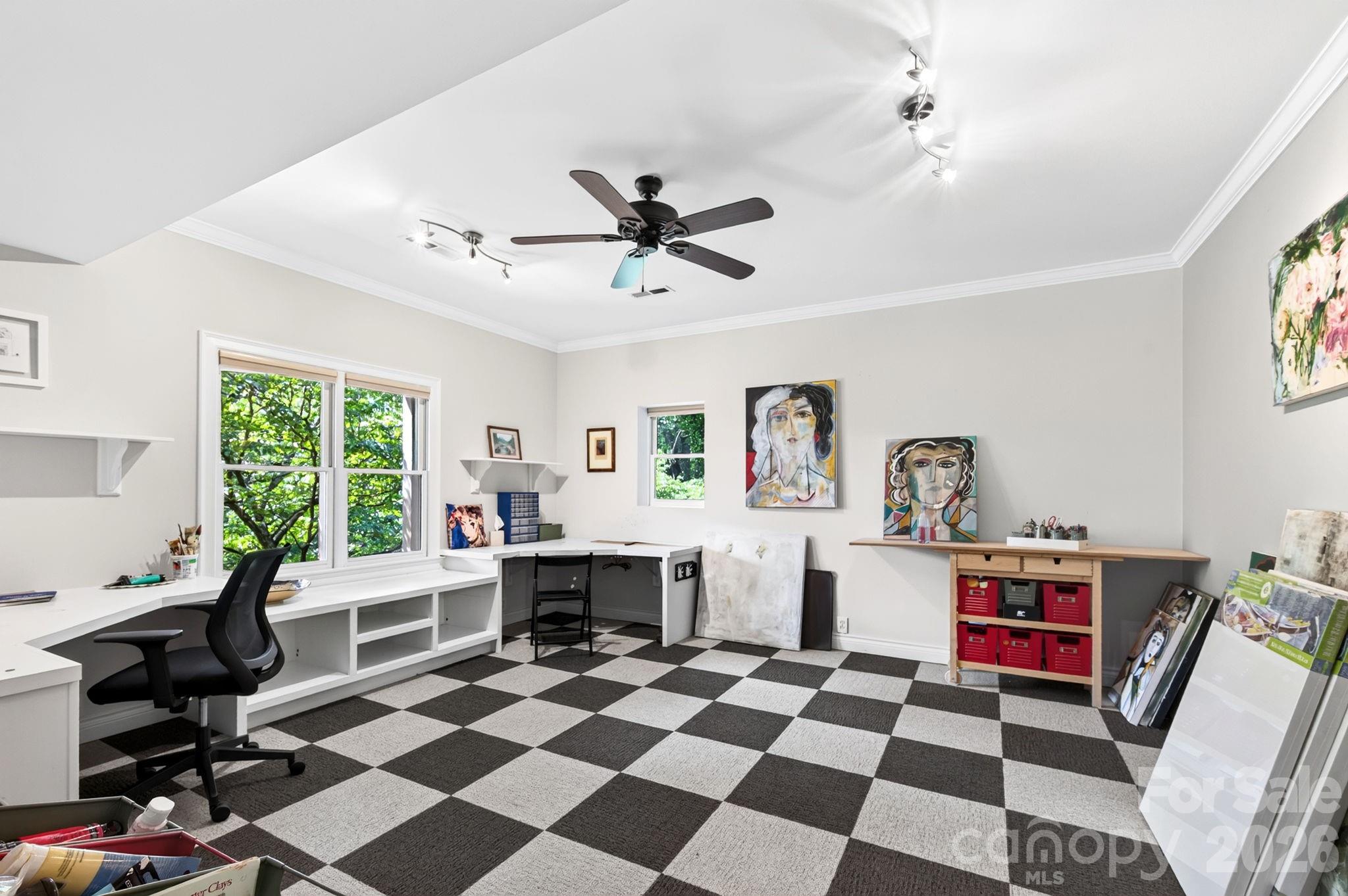10 Blackberry Lane — Asheville