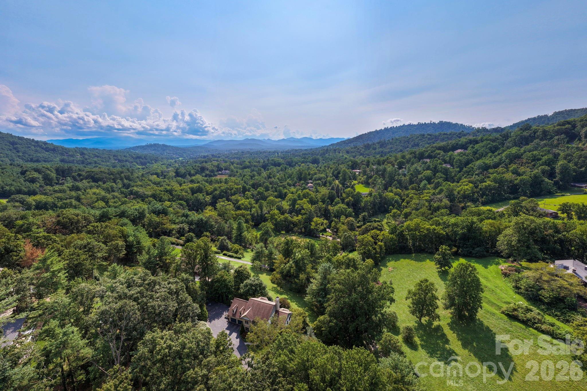 10 Blackberry Lane — Asheville