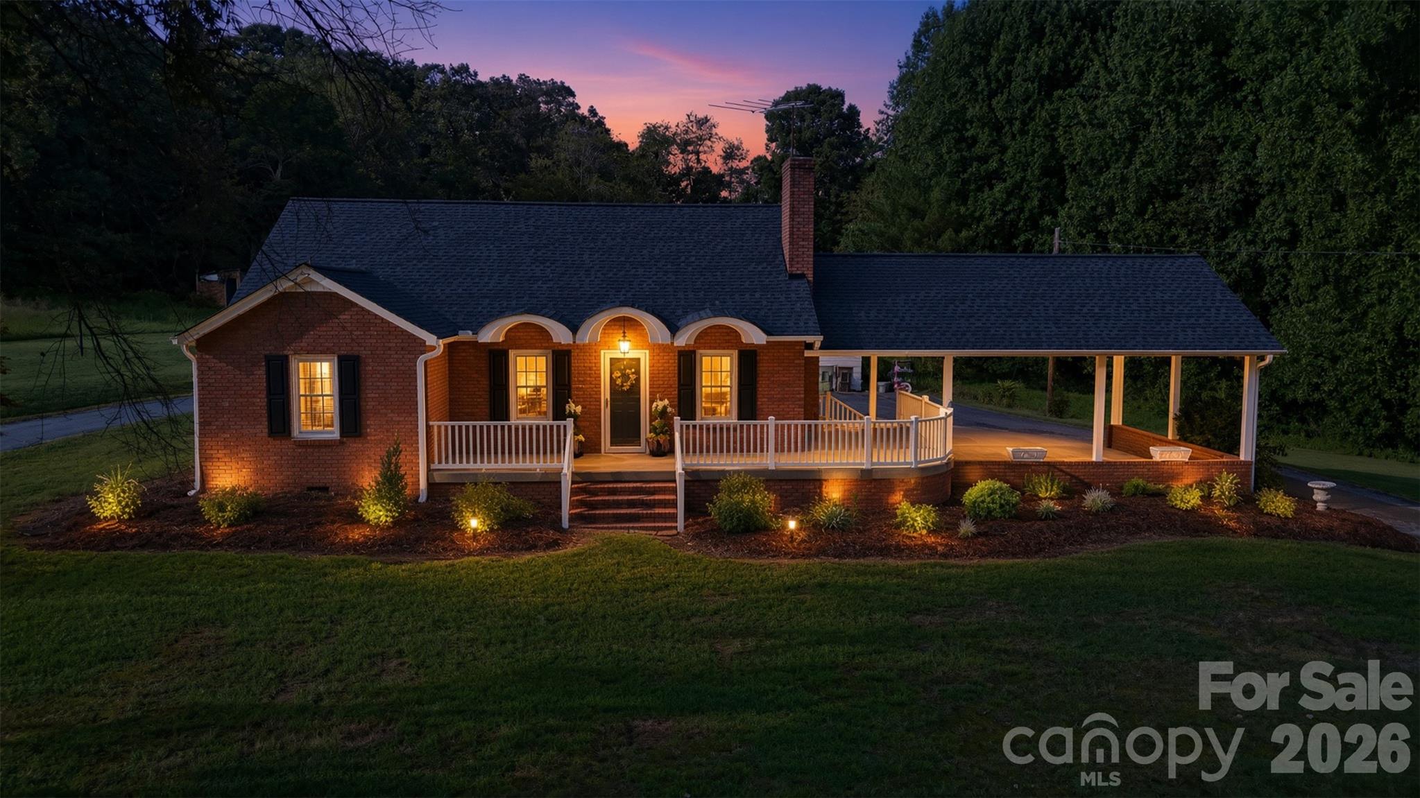 2430 Hwy 64/90 None W — Taylorsville