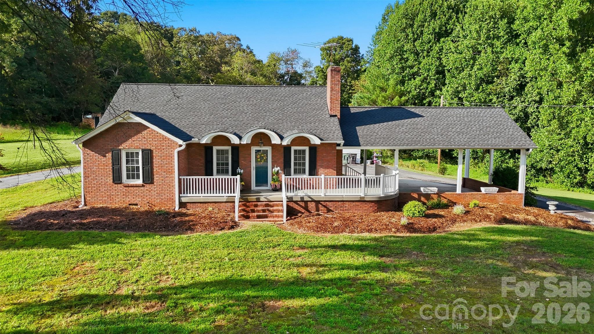 2430 Hwy 64/90 None W — Taylorsville