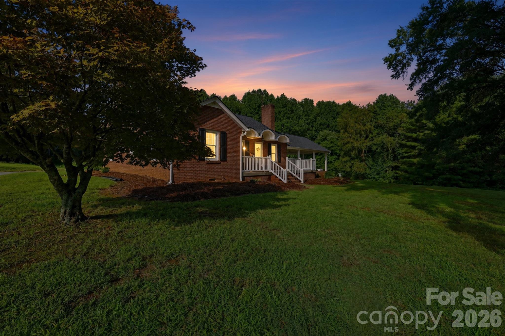 2430 Hwy 64/90 None W — Taylorsville
