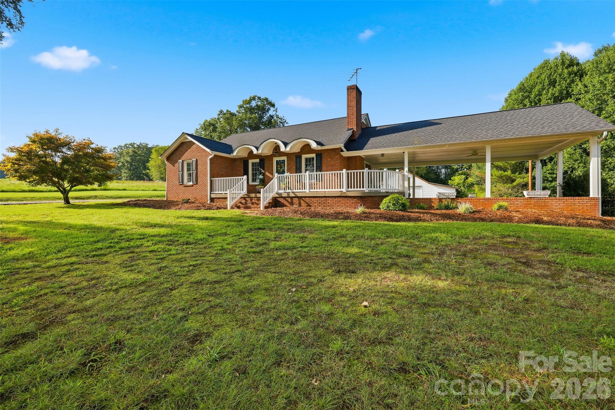2430 Hwy 64/90 None W — Taylorsville
