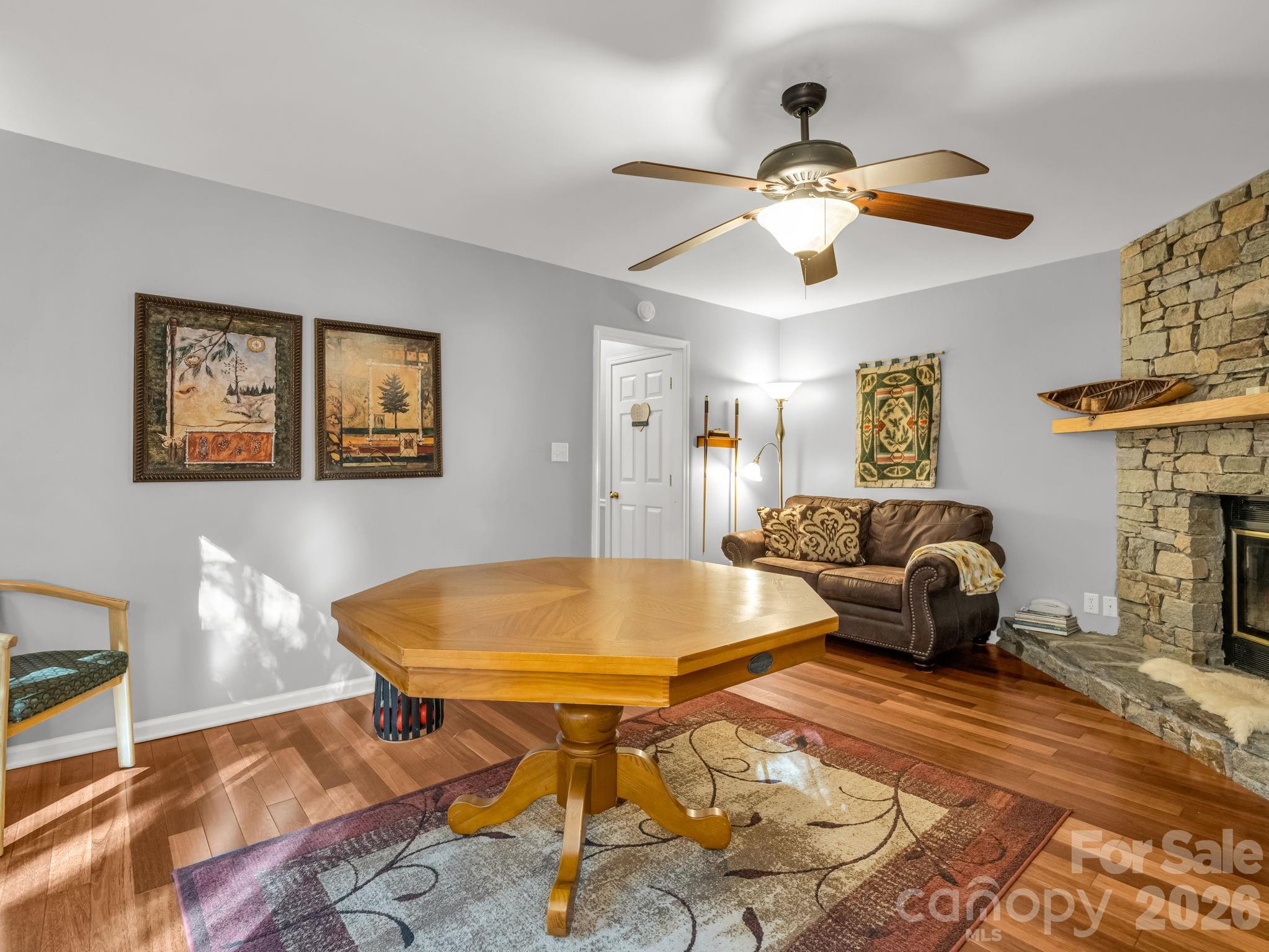 108 Nuthatch Trace — Brevard