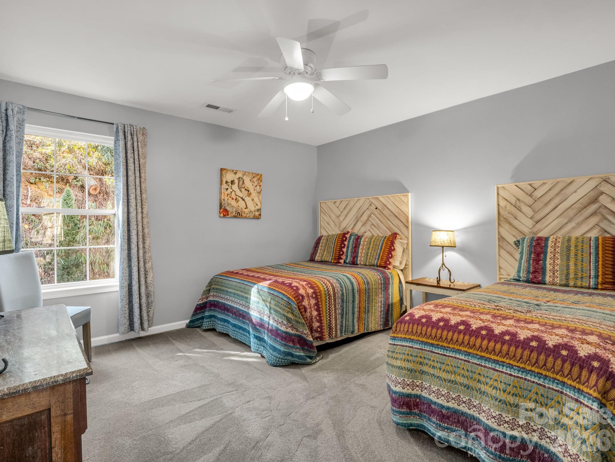 108 Nuthatch Trace — Brevard