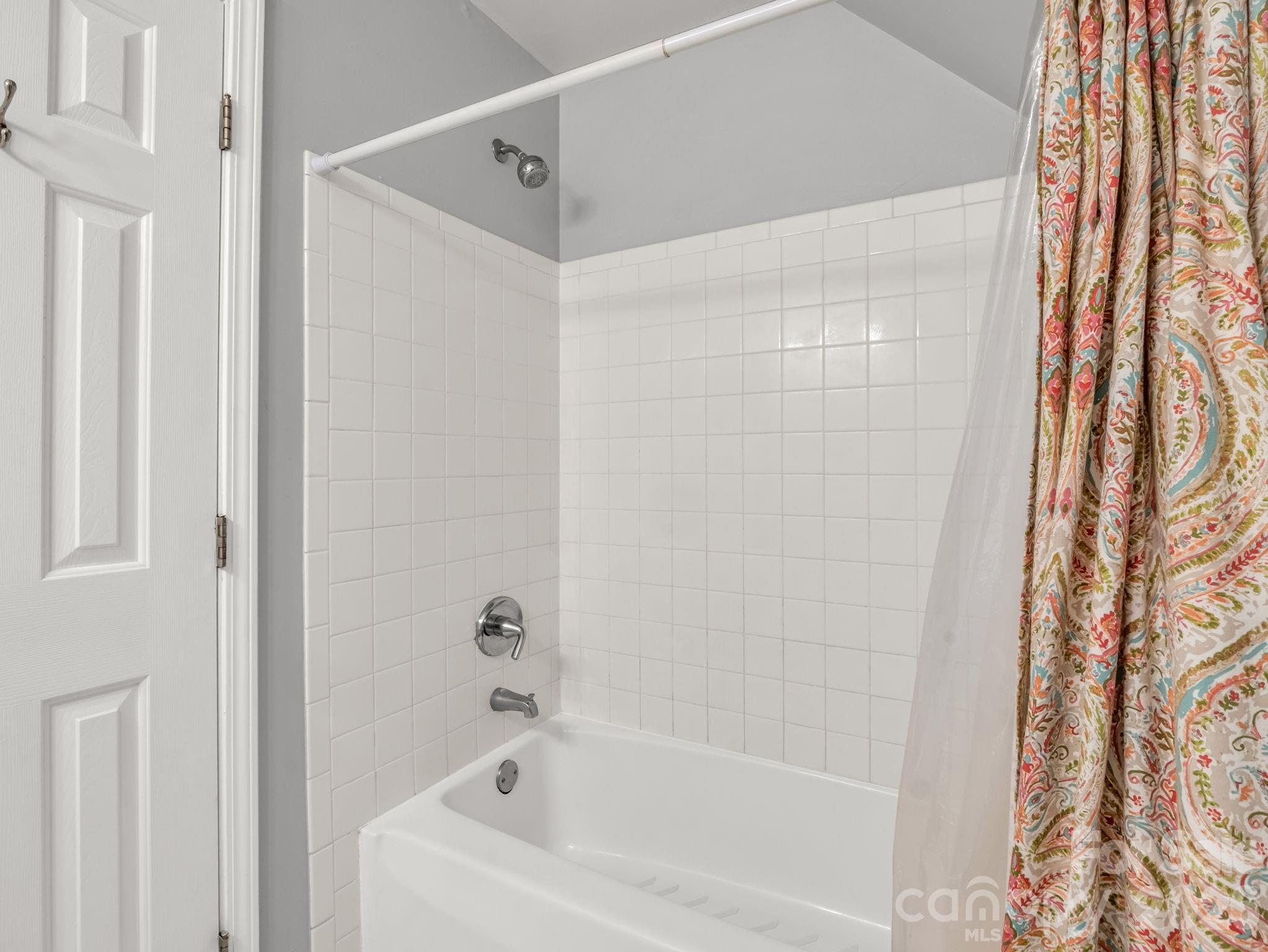 108 Nuthatch Trace — Brevard